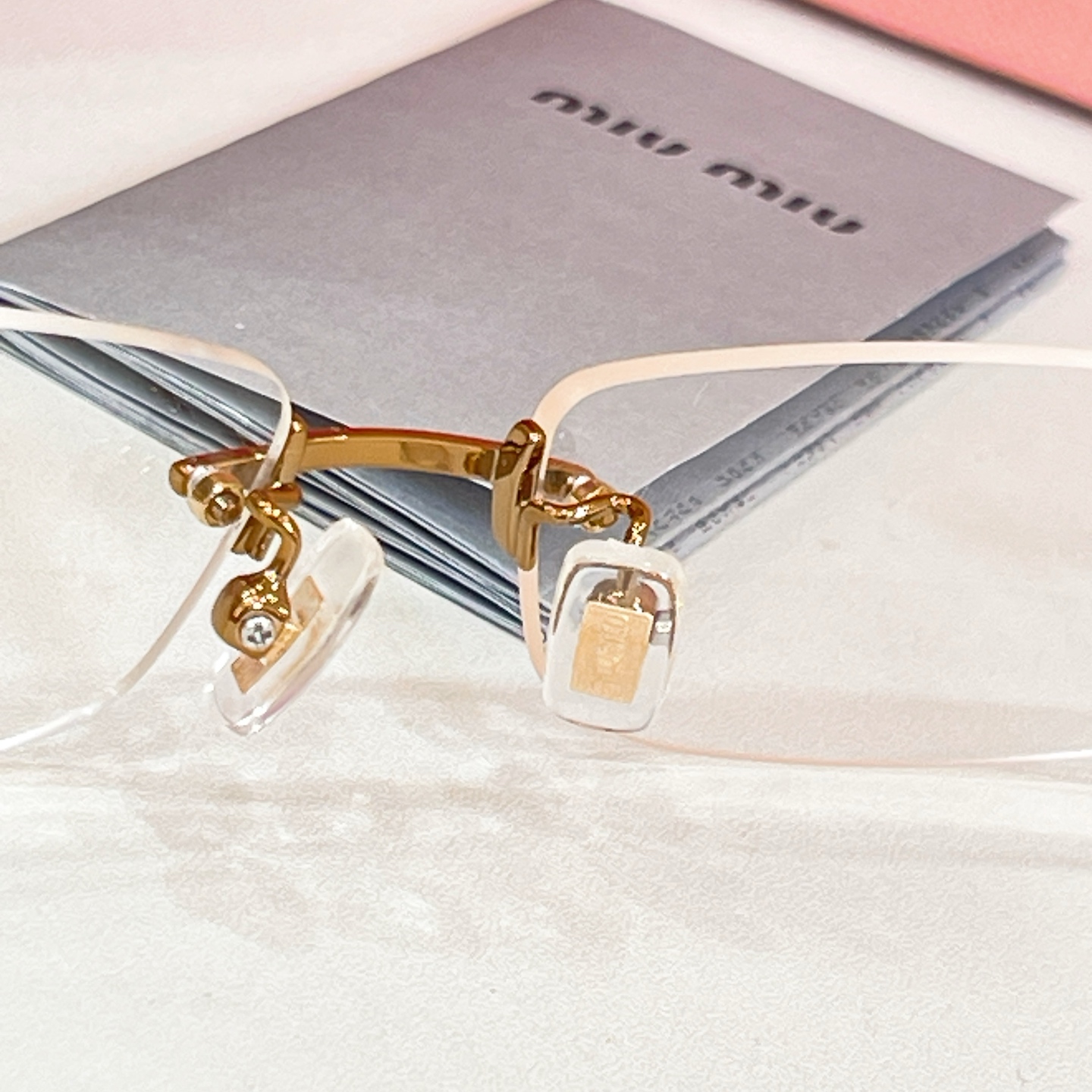 MIUMI*🎀🎀🎀MODEL：MU 02 🎀🎀🎀SIZE：53口16-135 🎀🎀🎀