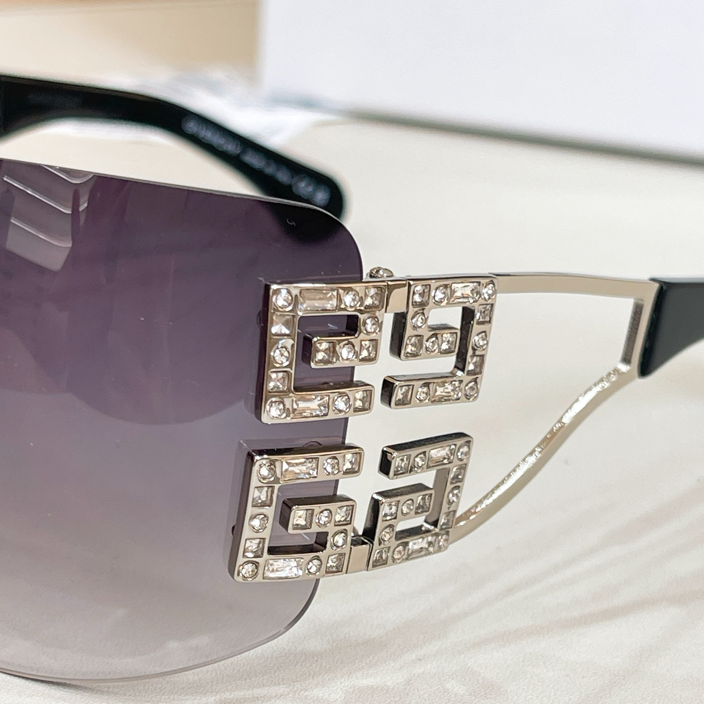 GIVENCH*⭐️⭐️⭐️MODEL：SGV213 ⭐️⭐️⭐️SIZE：99口1-120⭐️⭐️