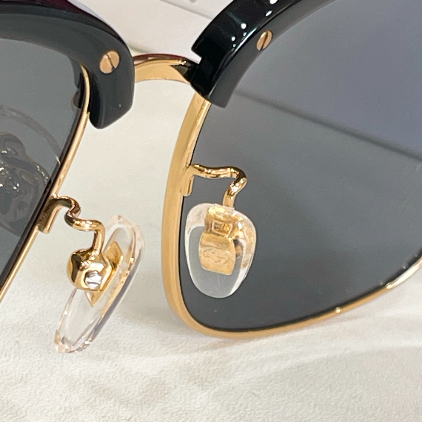 GUCC*🐝🐝🐝MODEL：GG0382S 🐝🐝🐝SIZE:56口18-145🐝🐝🐝～