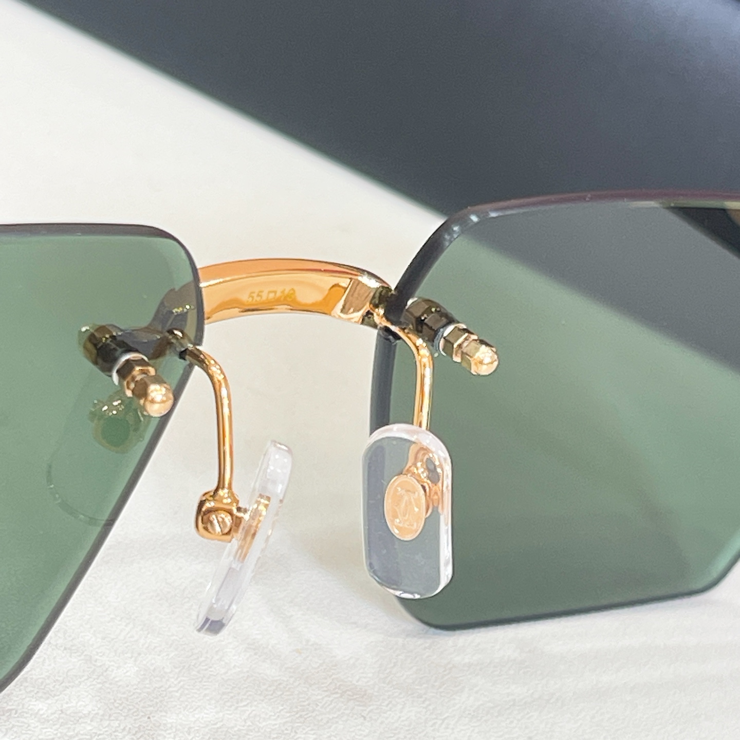 Cartie*✨✨✨MODEL：CT0539S ✨✨✨SIZE: 145✨✨