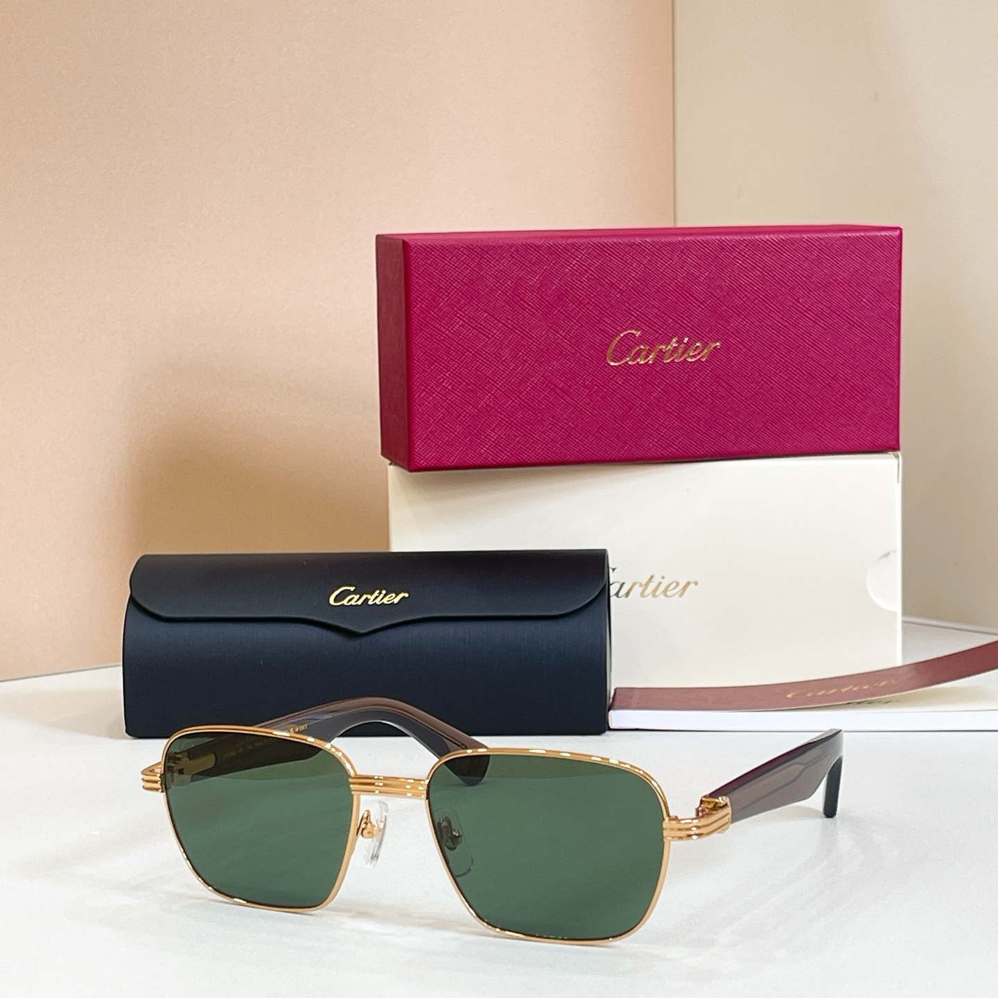 Cartie*✨✨✨MODEL：CT0538S ✨✨✨SIZE: 145✨✨