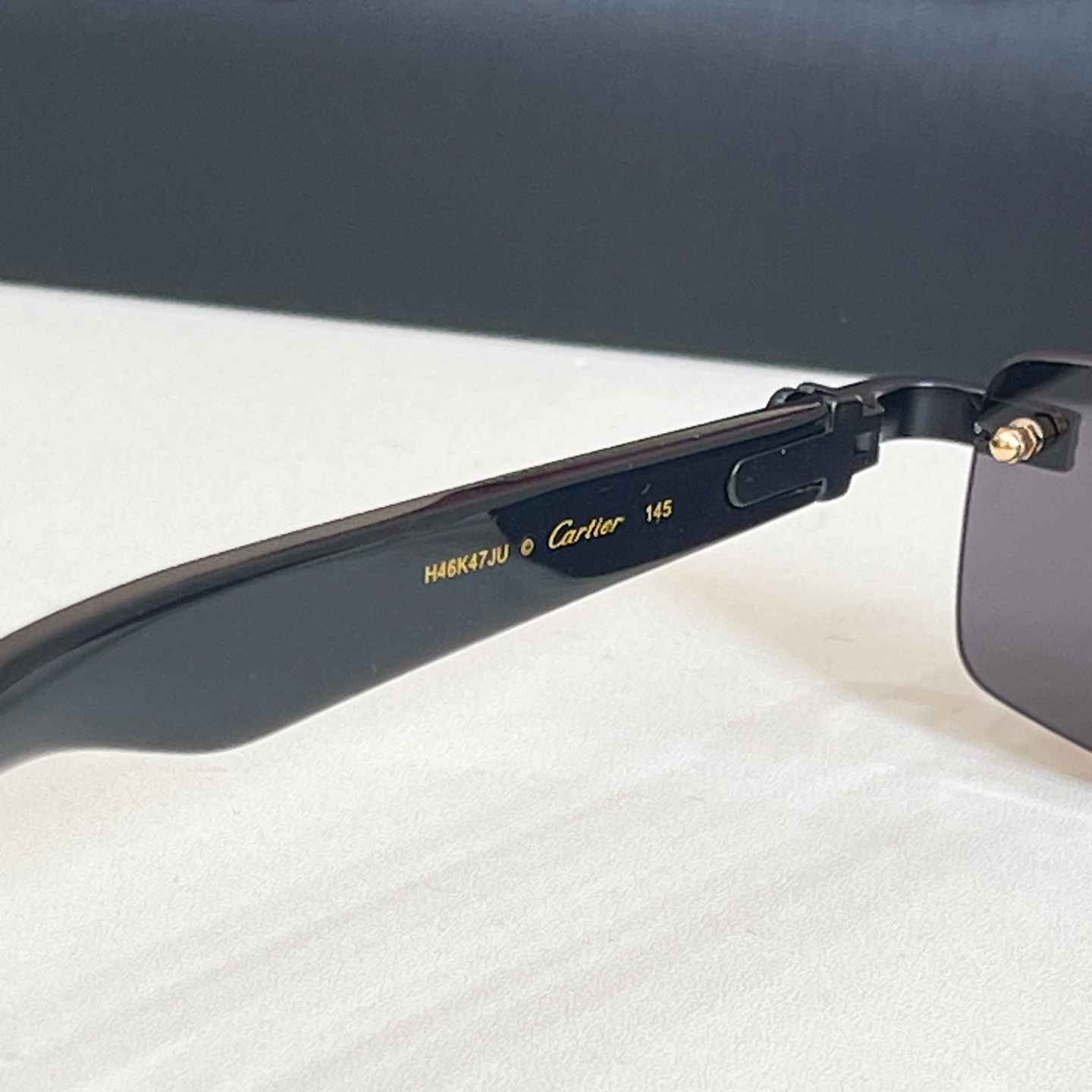 Cartie*✨✨✨MODEL：CT0537S ✨✨✨SIZE: 145✨✨