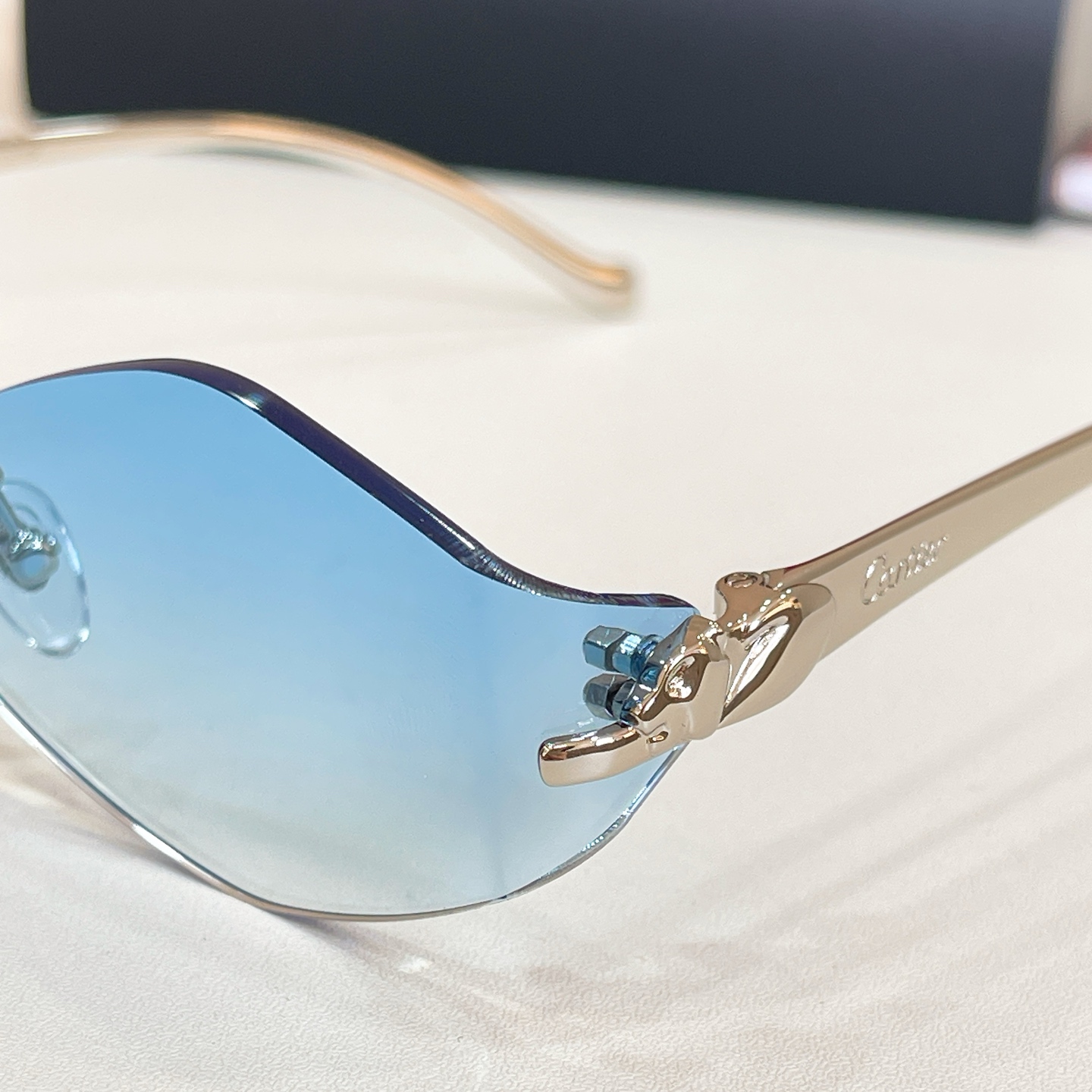 Cartie*✨✨✨MODEL：CT02041O ✨✨✨SIZE: 135 ✨✨✨～～