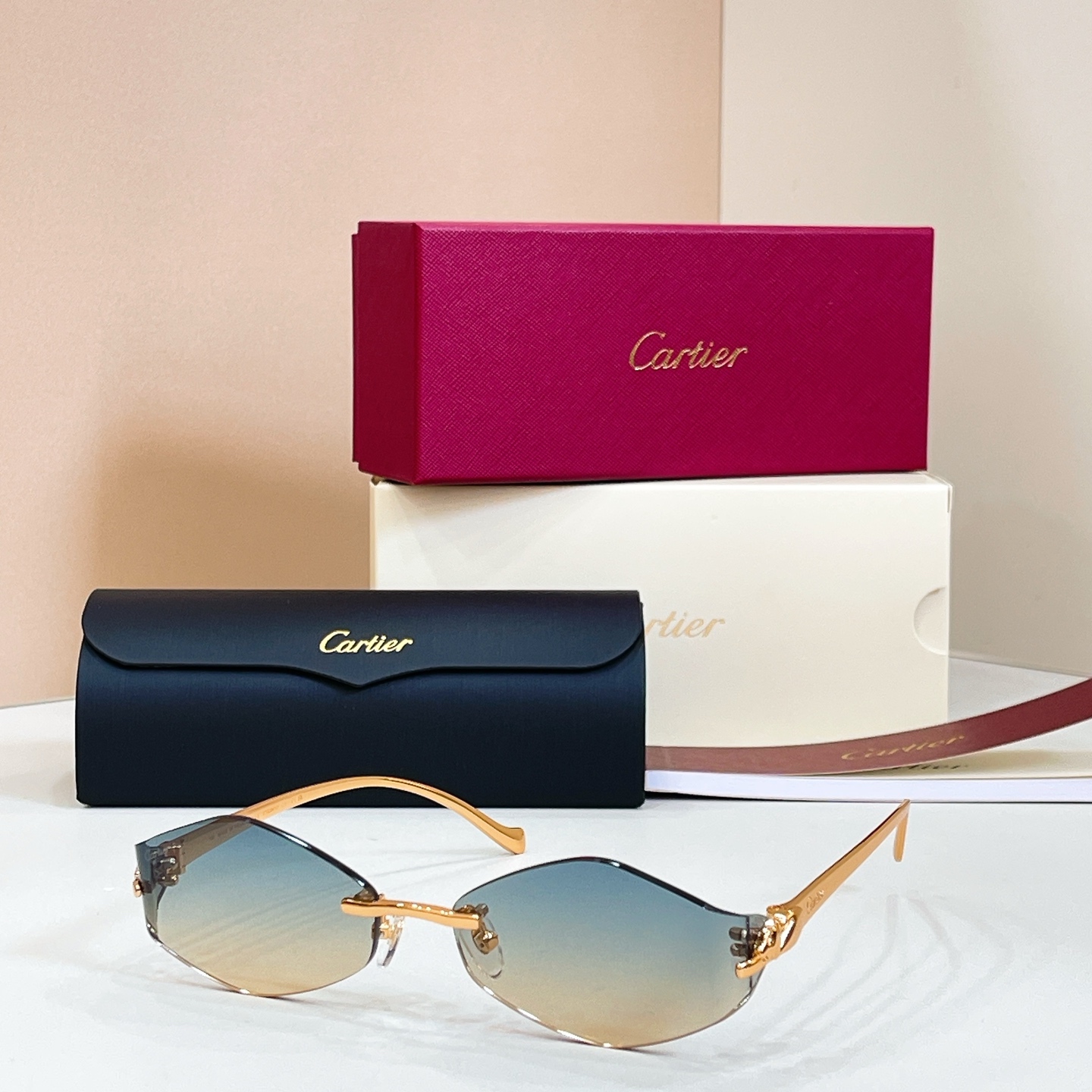 Cartie*✨✨✨MODEL：CT02041O ✨✨✨SIZE: 135 ✨✨✨～～