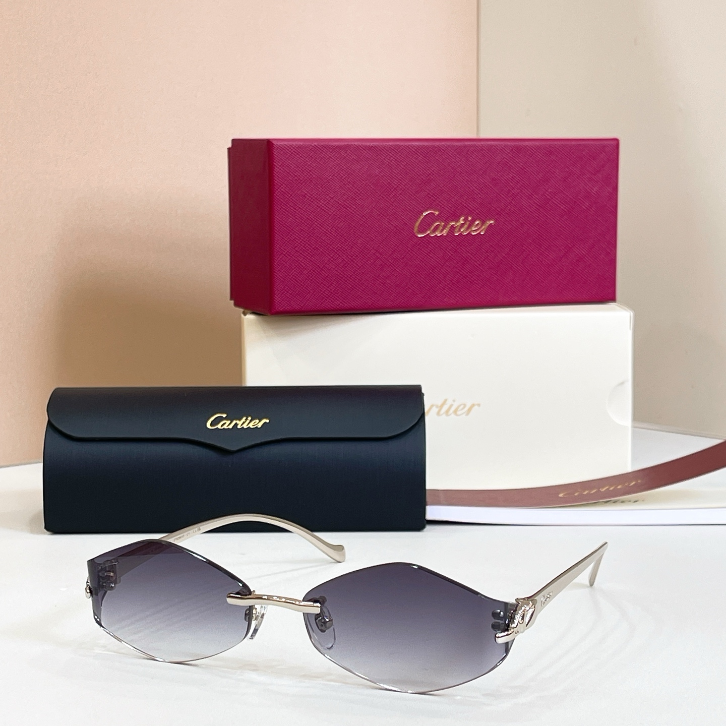 Cartie*✨✨✨MODEL：CT02041O ✨✨✨SIZE: 135 ✨✨✨～～
