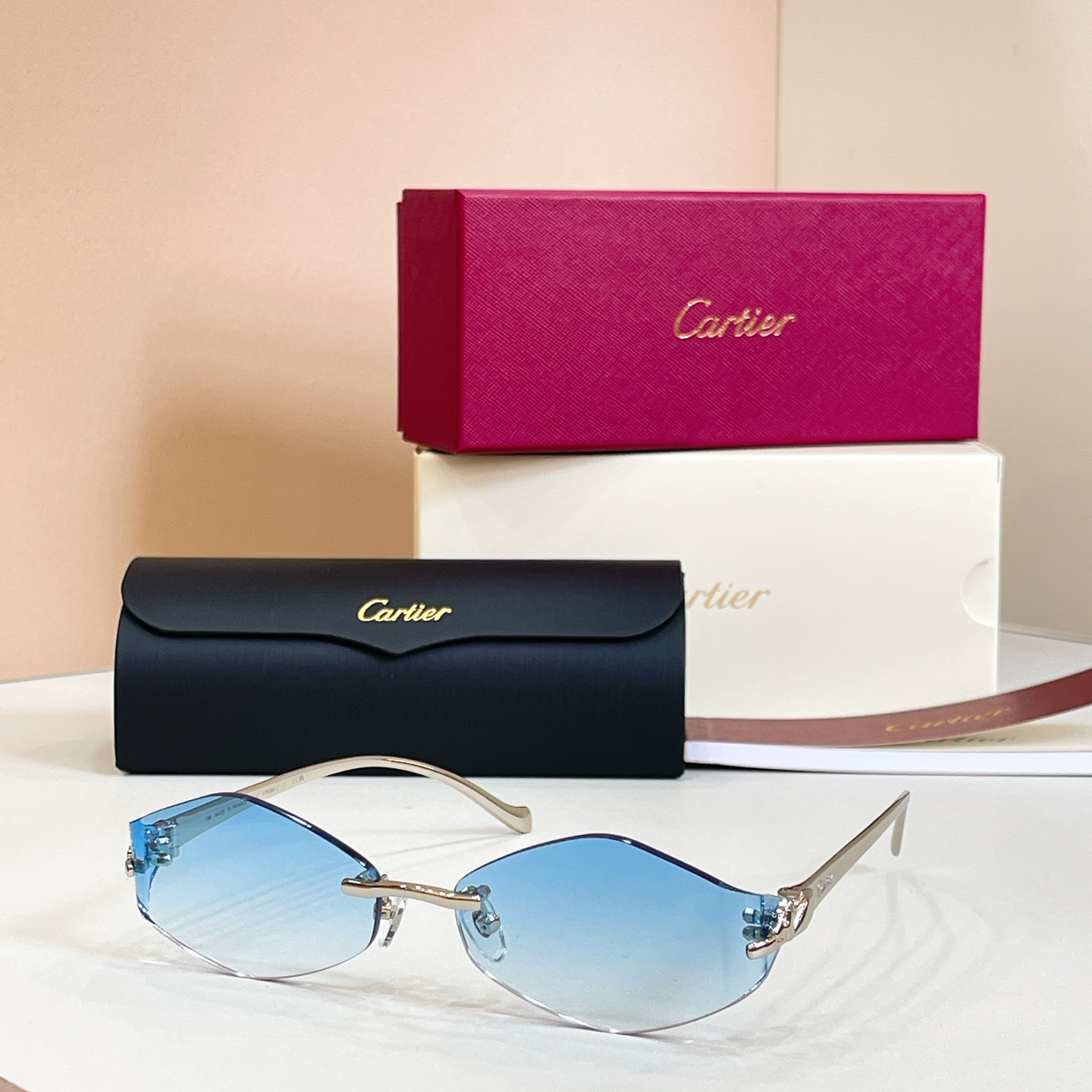 Cartie*✨✨✨MODEL：CT02041O ✨✨✨SIZE: 135 ✨✨✨～～