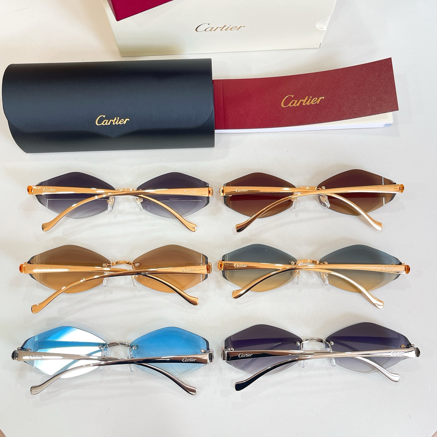 Cartie*✨✨✨MODEL：CT02041O ✨✨✨SIZE: 135 ✨✨✨～～