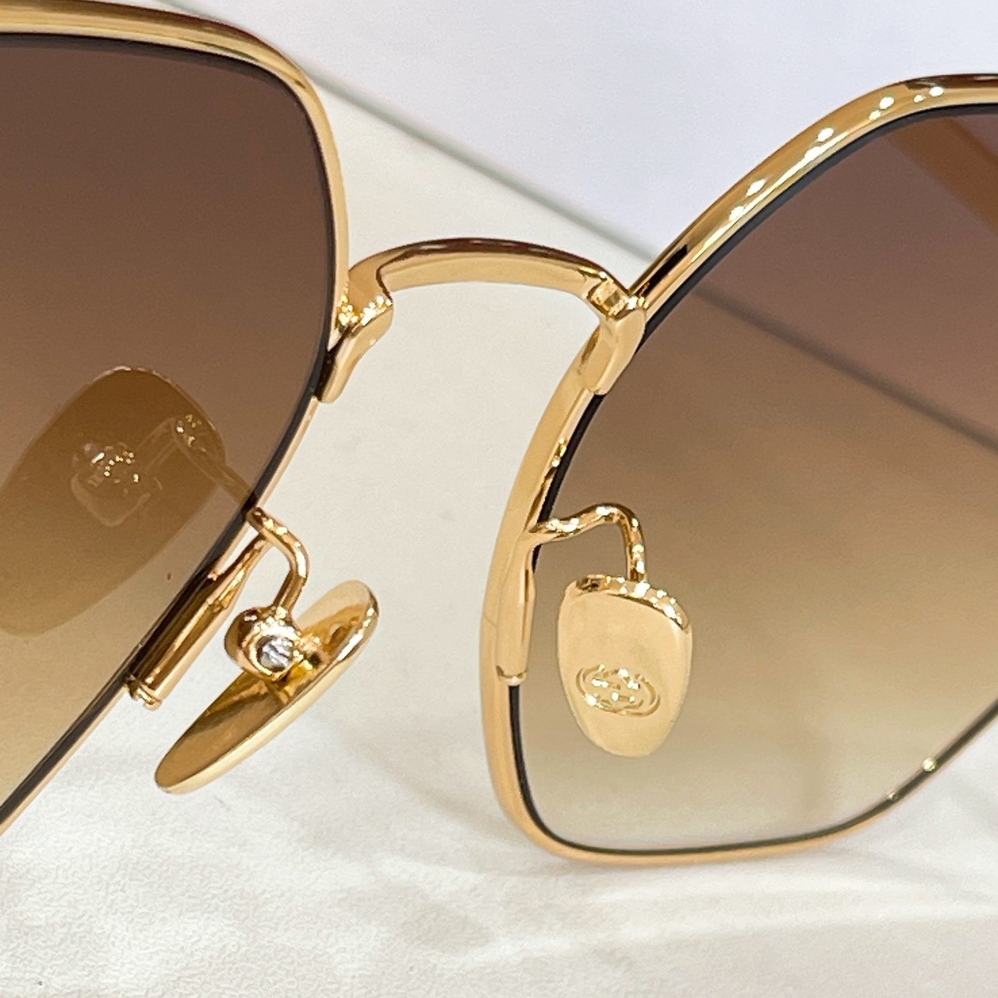 GUCC*🐝🐝🐝MODEL：GG2046S 🐝🐝🐝SIZE:58口20-135 🐝🐝🐝～