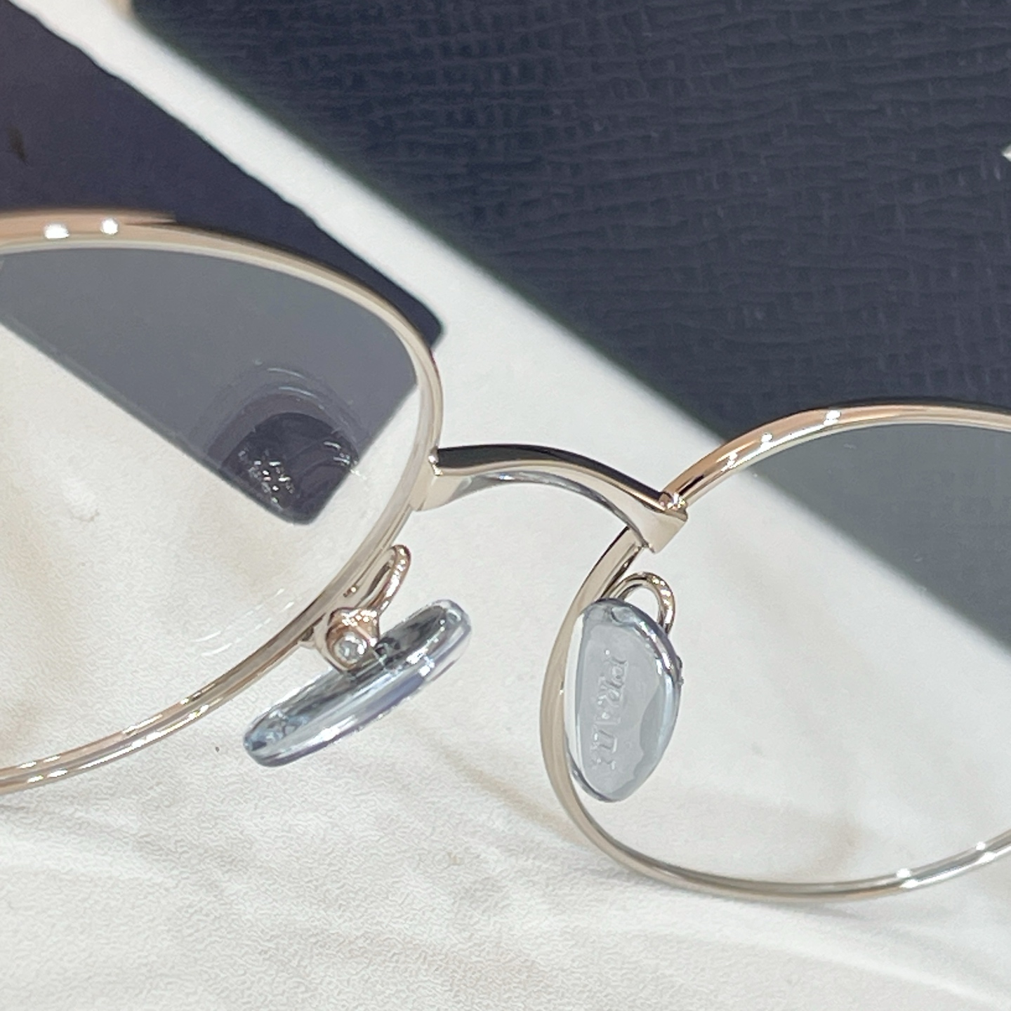 PRAD*✨✨✨MODEL：PR D53VD ✨✨✨SIZE：54口19-140 ✨✨✨ ～