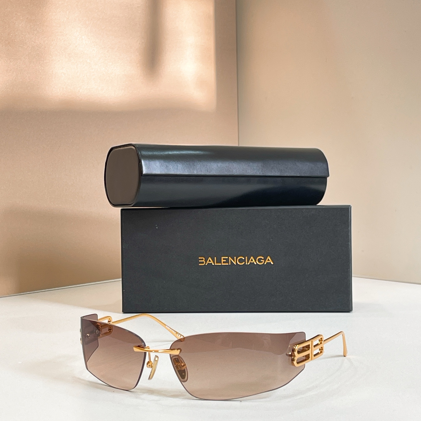 BALENCIAG*巴黎*世家⚜️⚜️⚜️MODEL：BB0484S⚜️⚜️⚜️SIZE：76口15-1