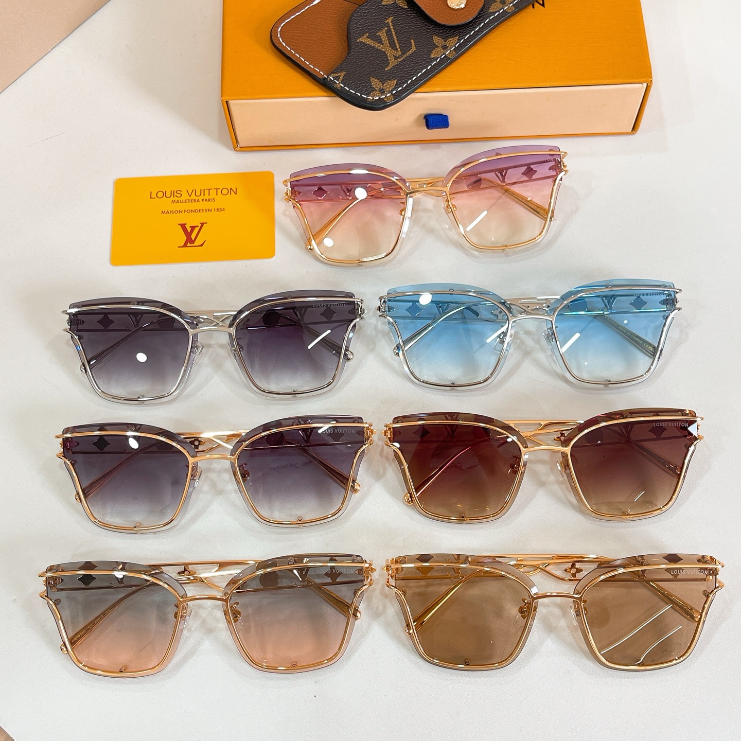 LOUIS VUITTO*✨✨✨MODEL：Z2938U✨✨✨ SIZE：62口15-145✨✨✨