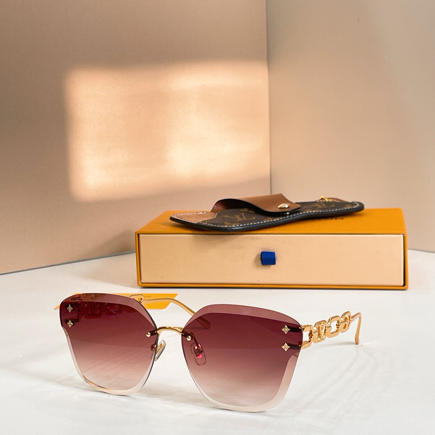 LOUIS VUITTO*✨✨✨MODEL：Z2141U✨✨✨ SIZE：65口15-142✨✨✨