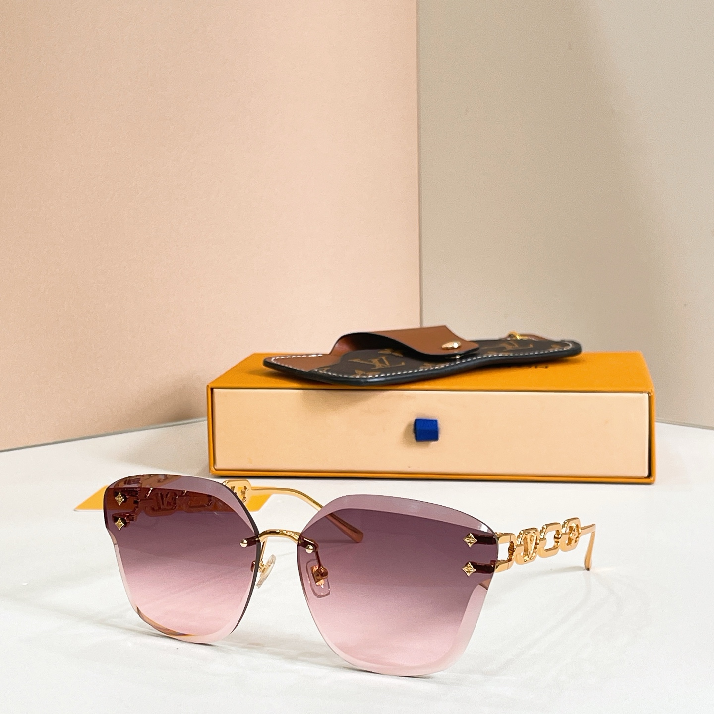 LOUIS VUITTO*✨✨✨MODEL：Z2141U✨✨✨ SIZE：65口15-142✨✨✨