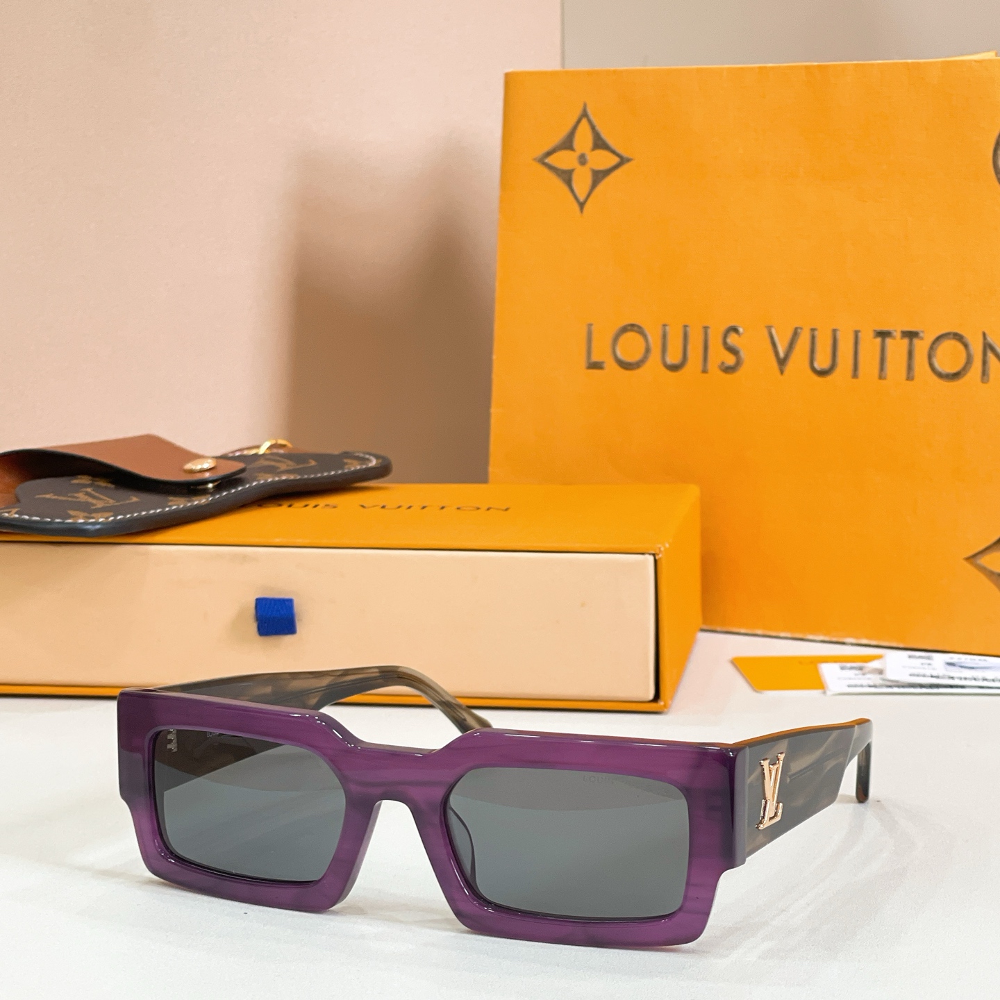 LOUIS VUITTO*✨✨✨MODEL：Z2703E✨✨✨ SIZE：52口22-140✨✨✨