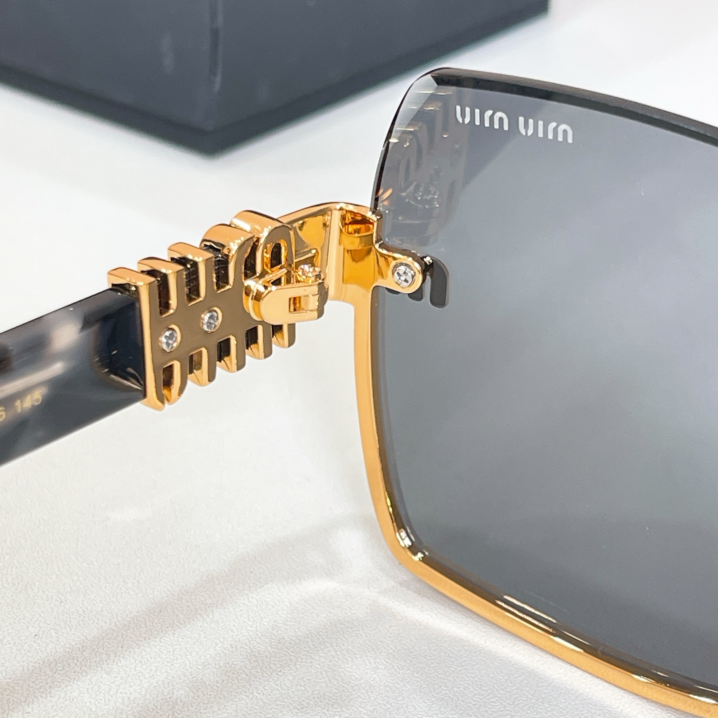 MIU M*🎀🎀🎀MODEL:MU60ZS🎀🎀🎀SIZE：62口16-145🎀🎀🎀