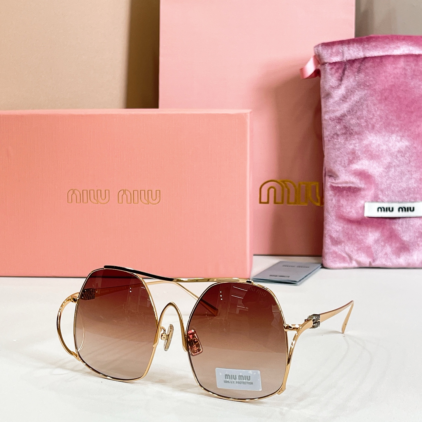 MIU M*🎀🎀🎀MODEL:SMUA55🎀🎀🎀SIZE：57口18-150🎀🎀🎀