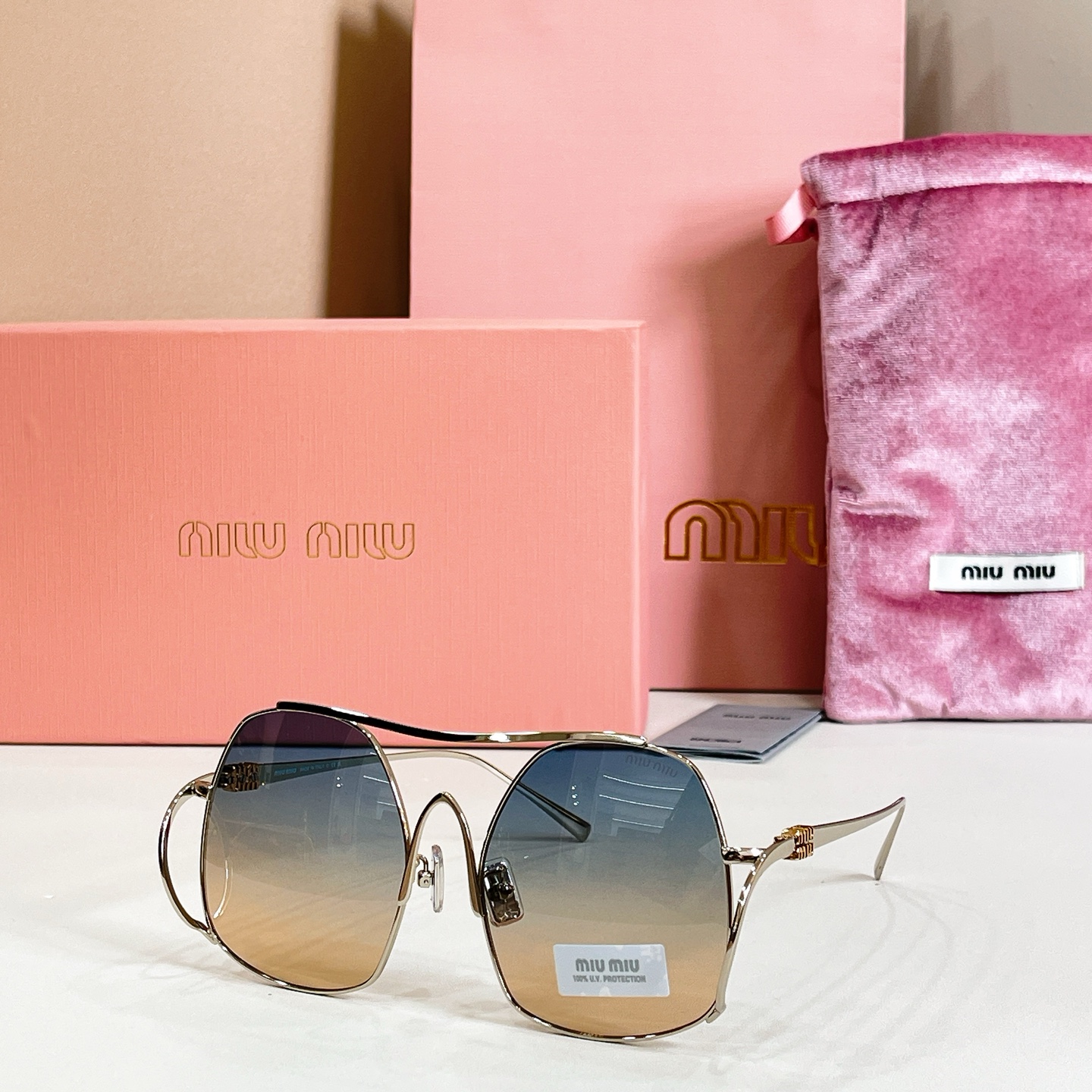 MIU M*🎀🎀🎀MODEL:SMUA55🎀🎀🎀SIZE：57口18-150🎀🎀🎀