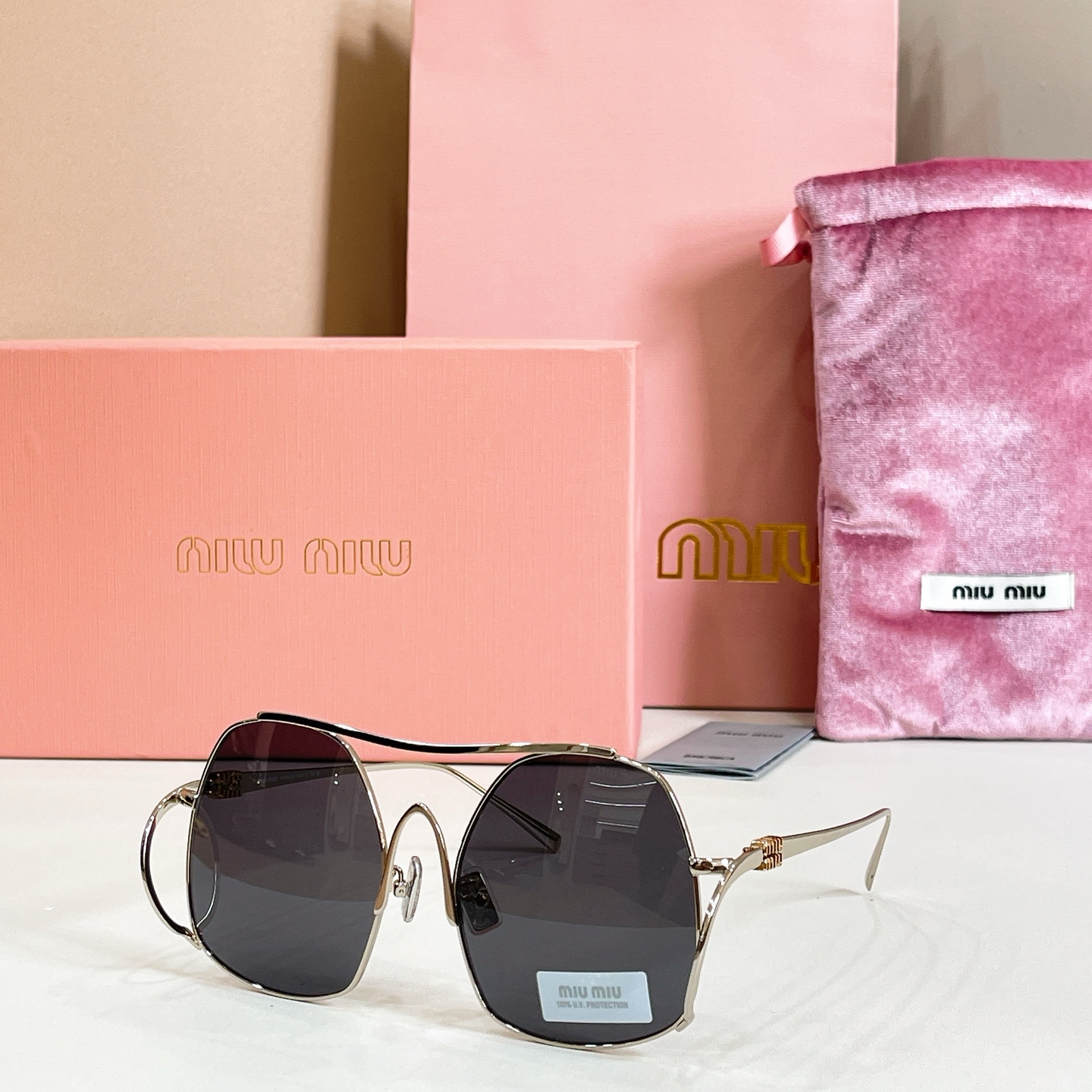 MIU M*🎀🎀🎀MODEL:SMUA55🎀🎀🎀SIZE：57口18-150🎀🎀🎀