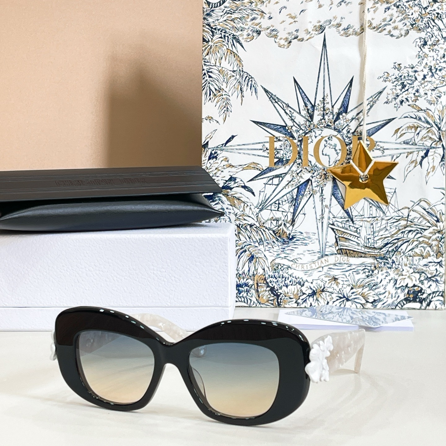 DIO*✨✨✨MODEL: Dior Clover S3F✨✨✨SIZE：51口18-145✨✨✨