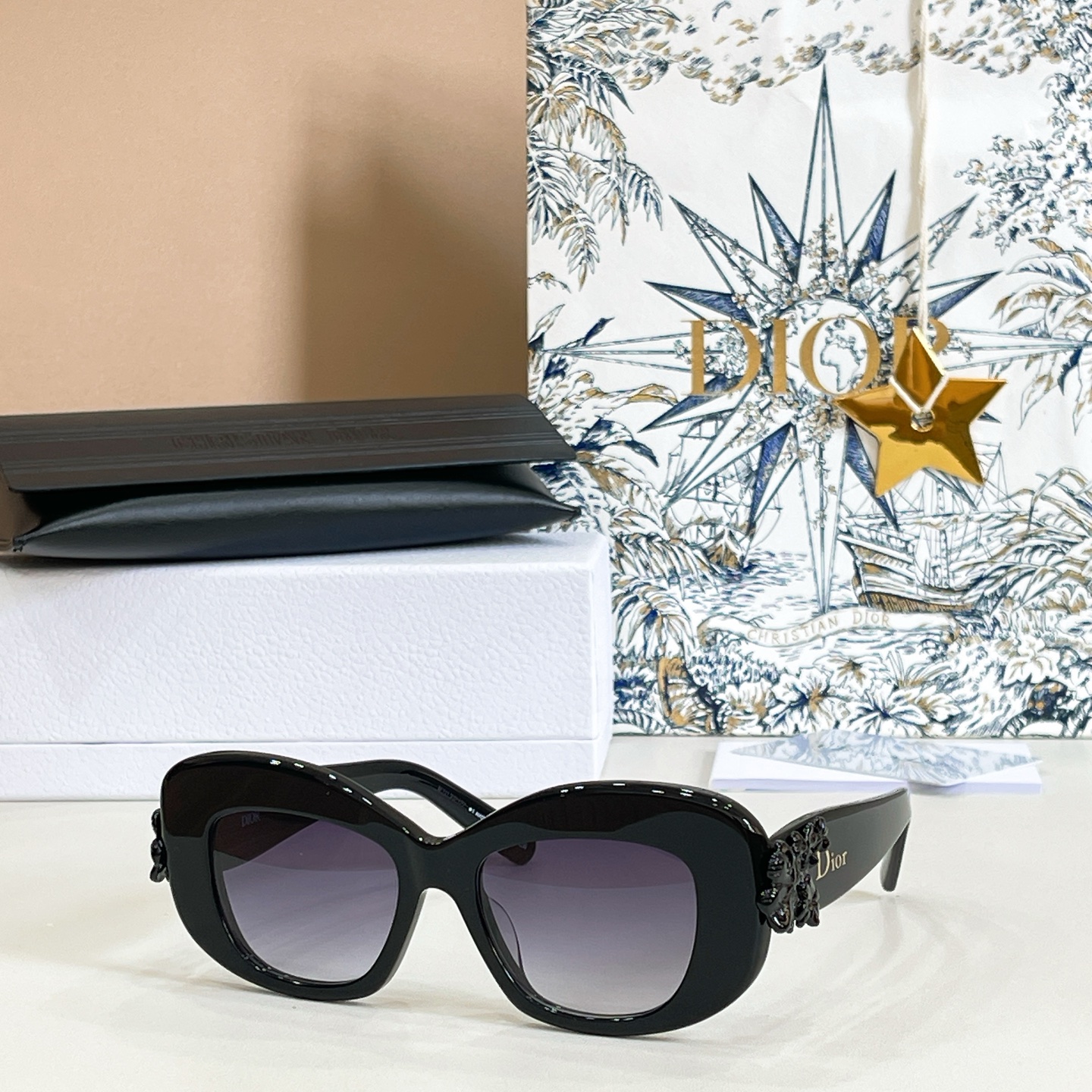 DIO*✨✨✨MODEL: Dior Clover S3F✨✨✨SIZE：51口18-145✨✨✨