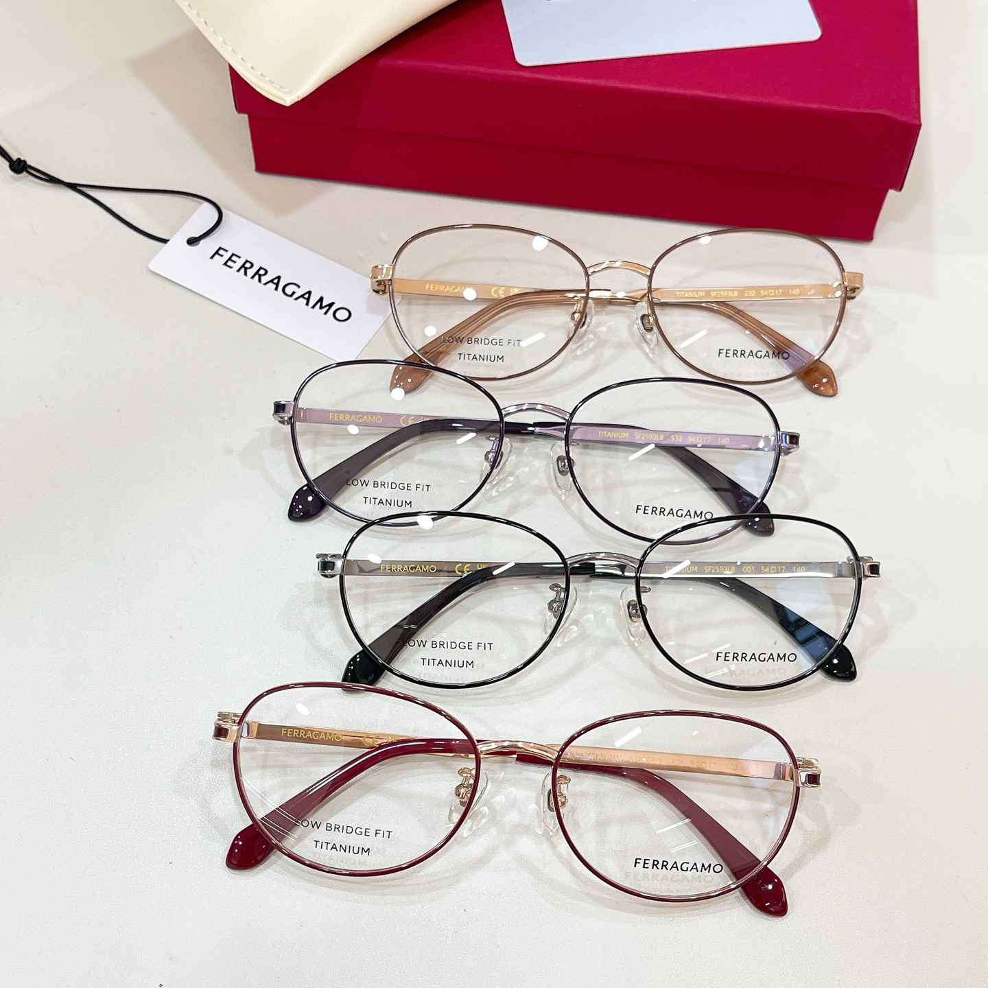 Salvatore ferragam* 菲*拉格慕 💚💚MODEL：SF2593LB💚💚💚SIZE：54