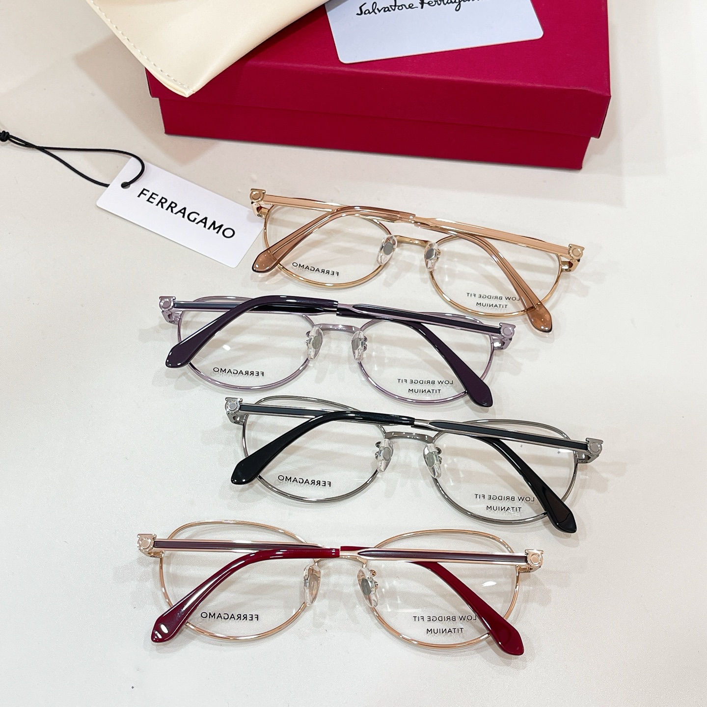 Salvatore ferragam* 菲*拉格慕 💚💚MODEL：SF2593LB💚💚💚SIZE：54