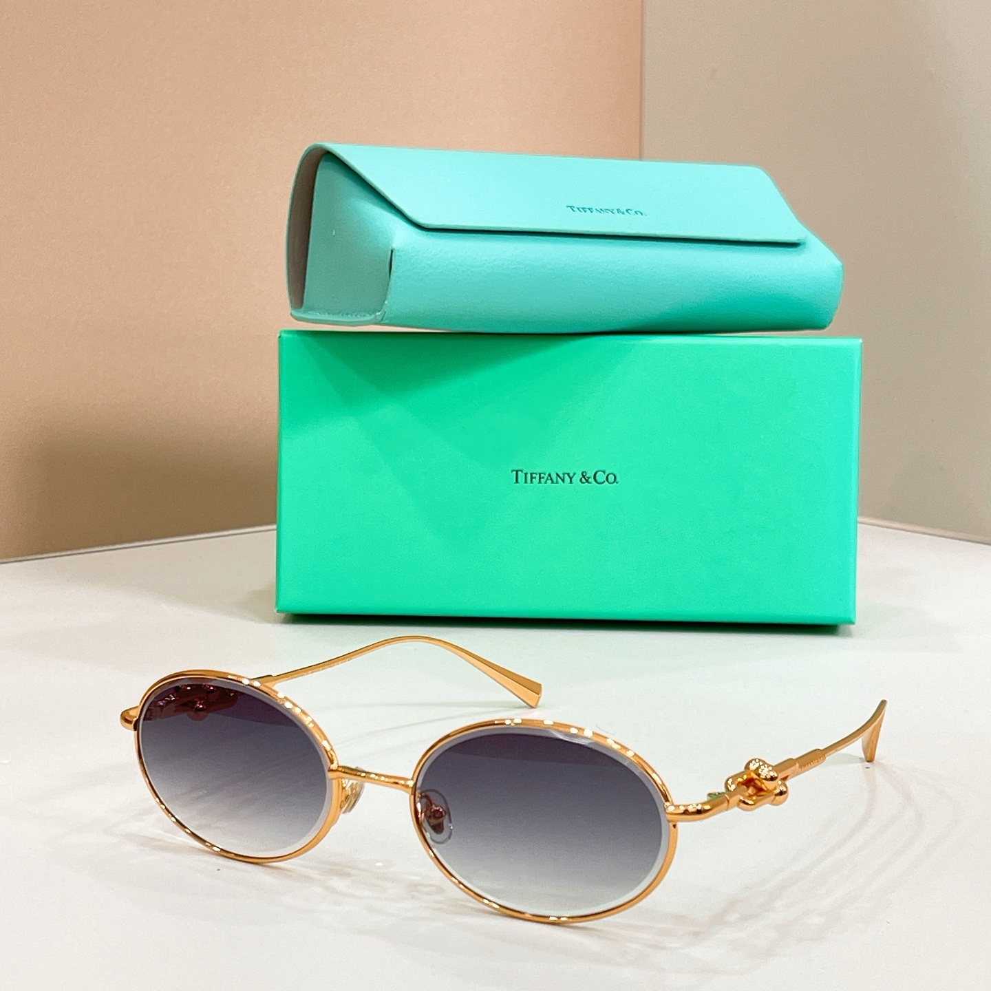 TIFFANY&Co.✨✨✨MODEL：TF2045L✨✨✨ SIZE：57口19-145✨✨✨