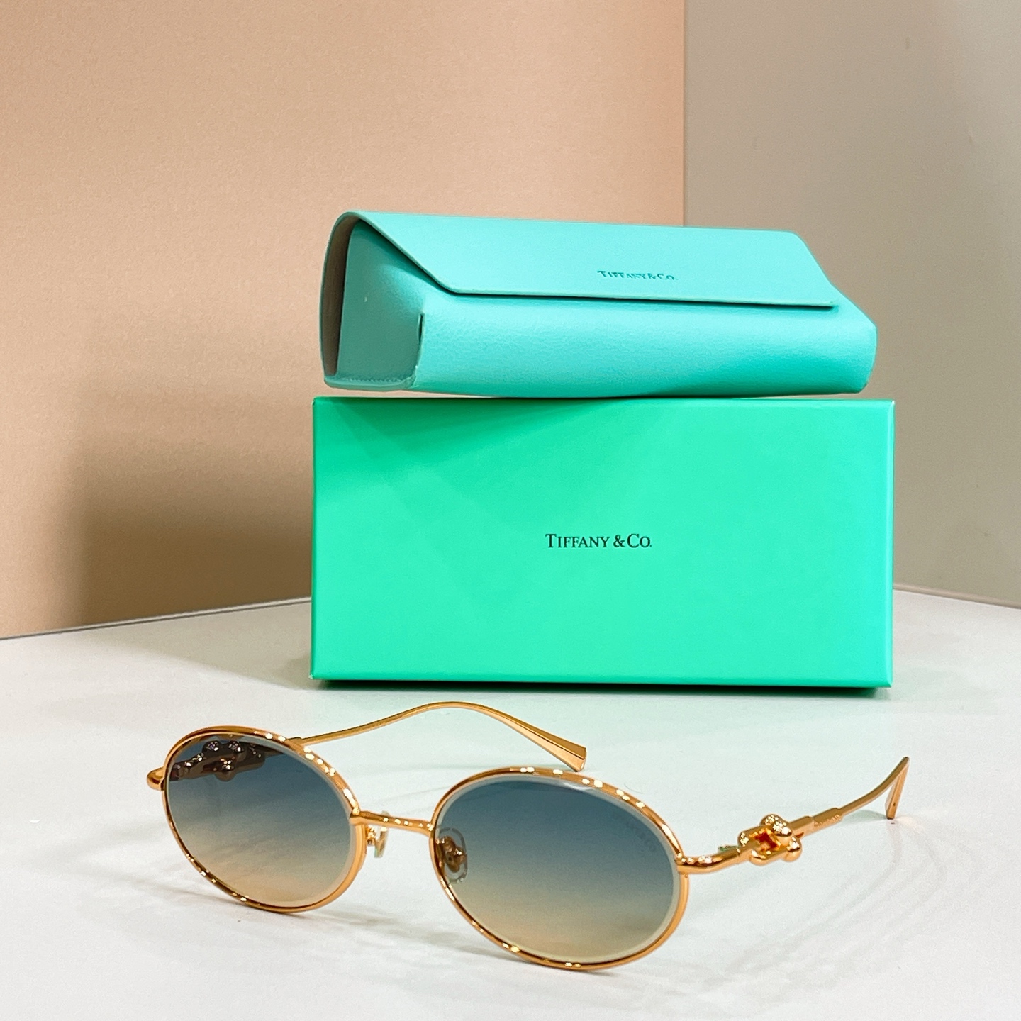 TIFFANY&Co.✨✨✨MODEL：TF2045L✨✨✨ SIZE：57口19-145✨✨✨