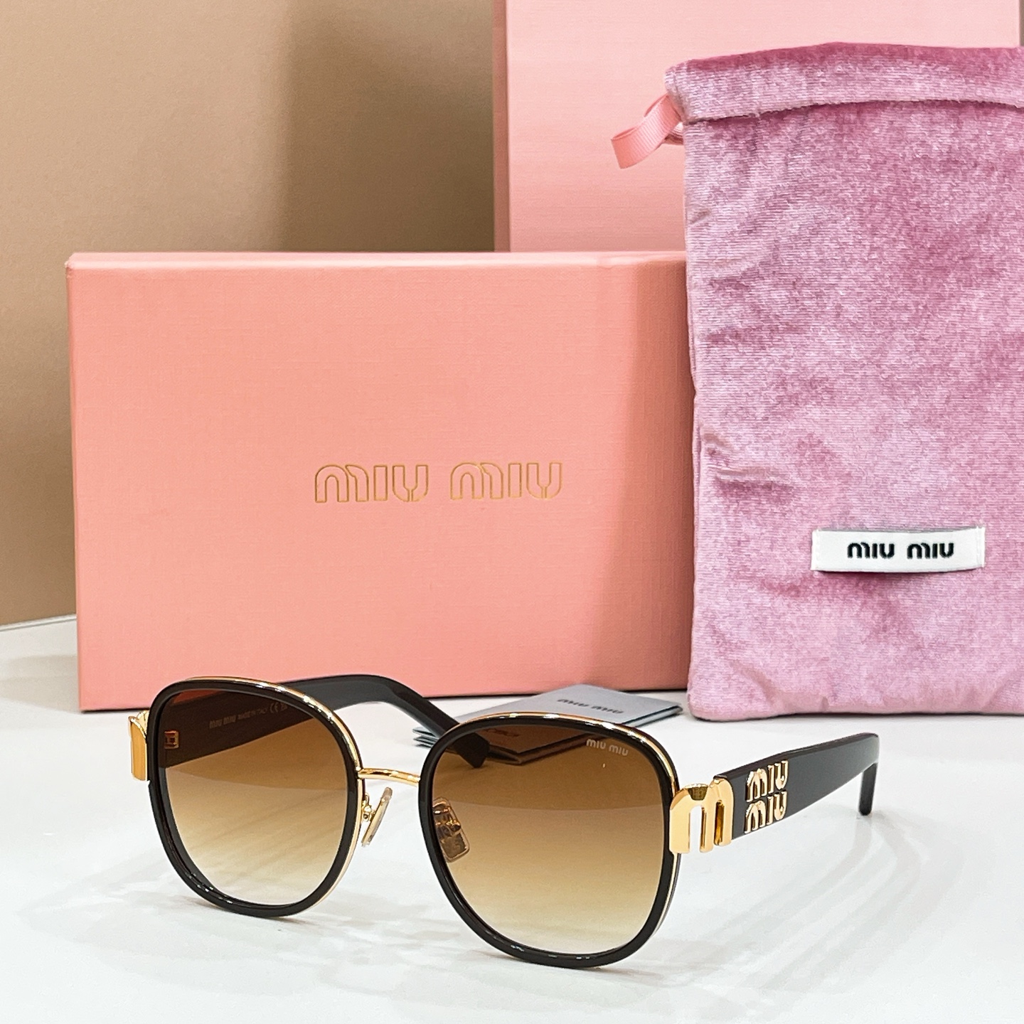 MIU M*🎀🎀🎀MODEL:SMU 56WS🎀🎀🎀SIZE：57口20-145🎀🎀🎀
