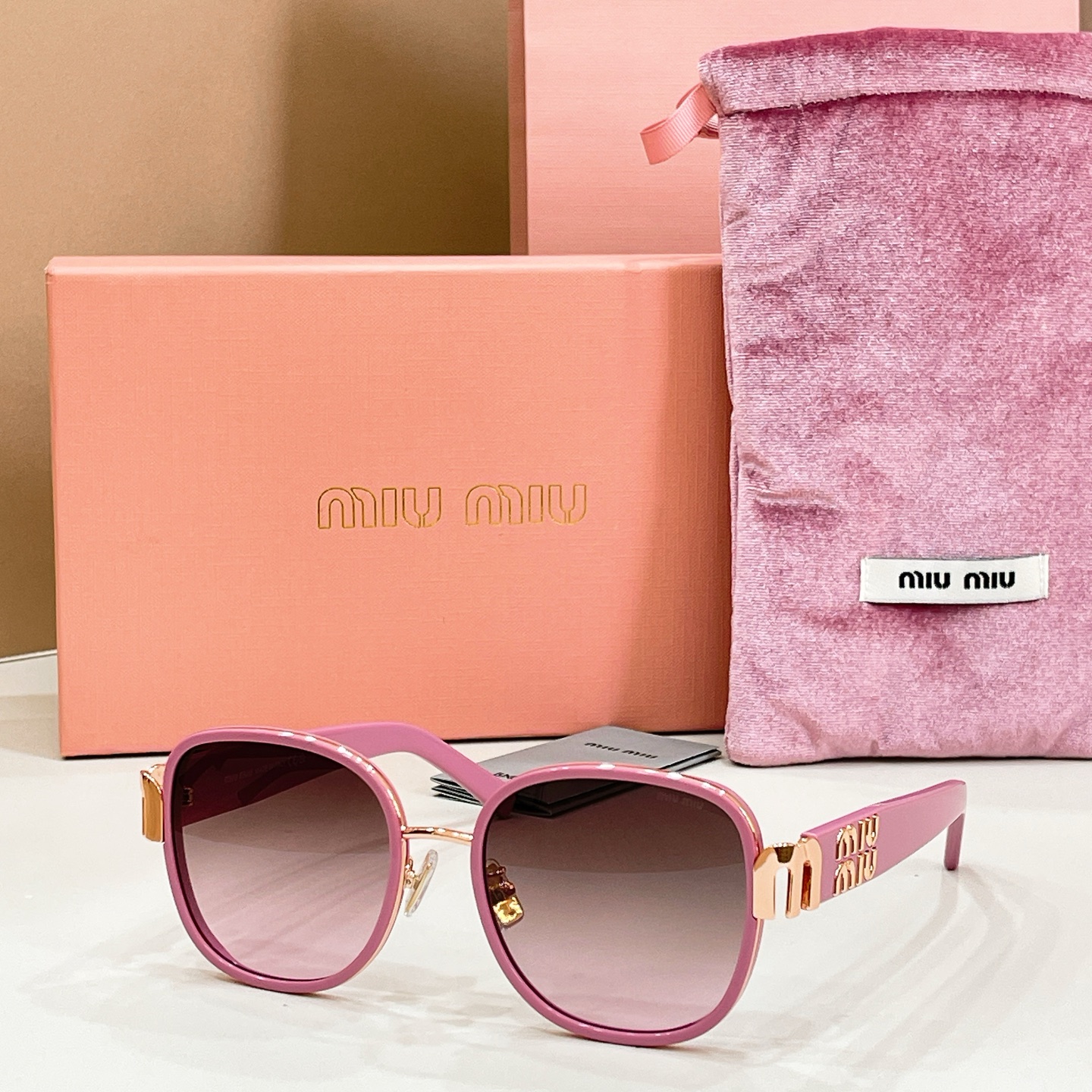 MIU M*🎀🎀🎀MODEL:SMU 56WS🎀🎀🎀SIZE：57口20-145🎀🎀🎀
