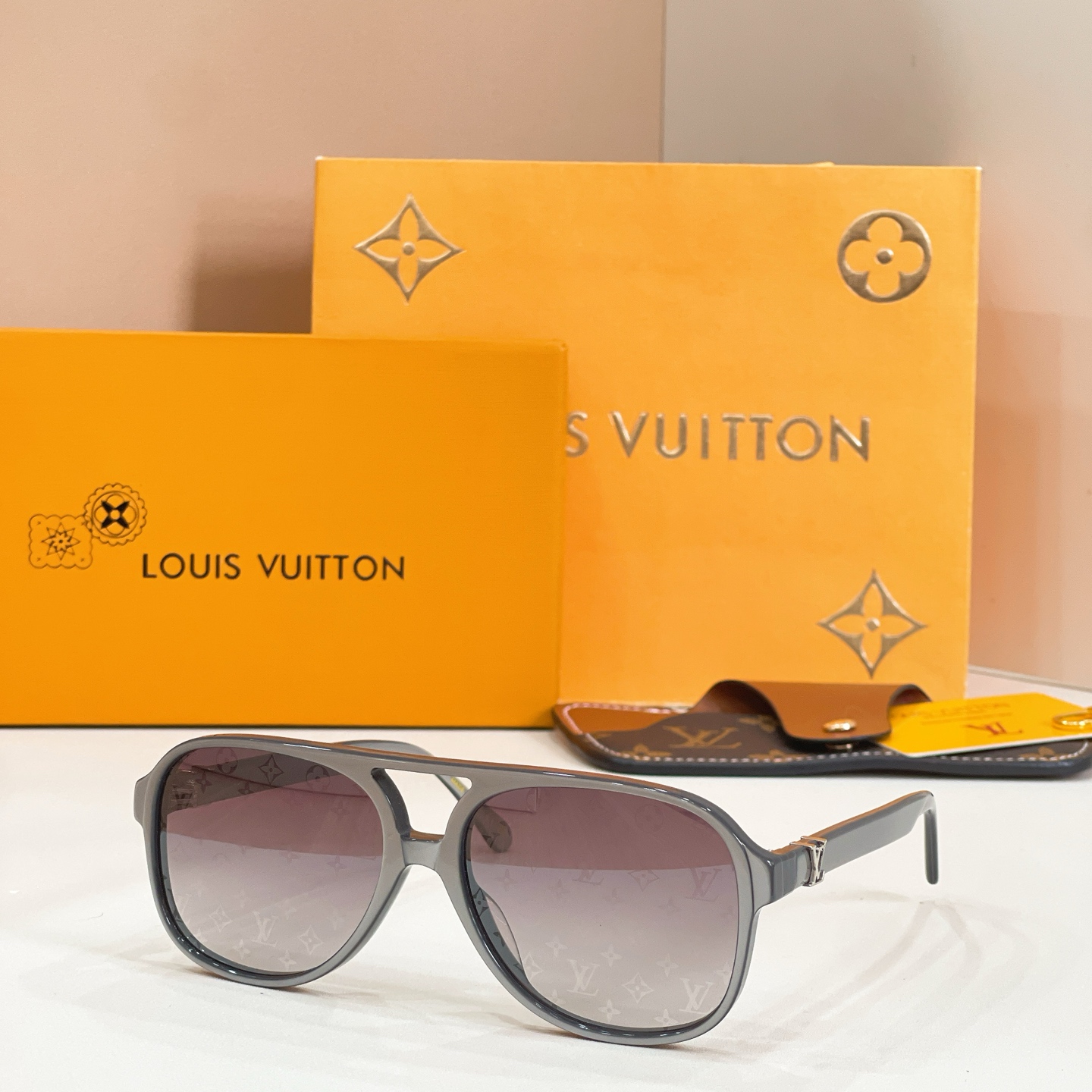 LOUIS VUITTO*✨✨✨MODEL：Z2866U✨✨✨ SIZE：59口17-145✨✨✨