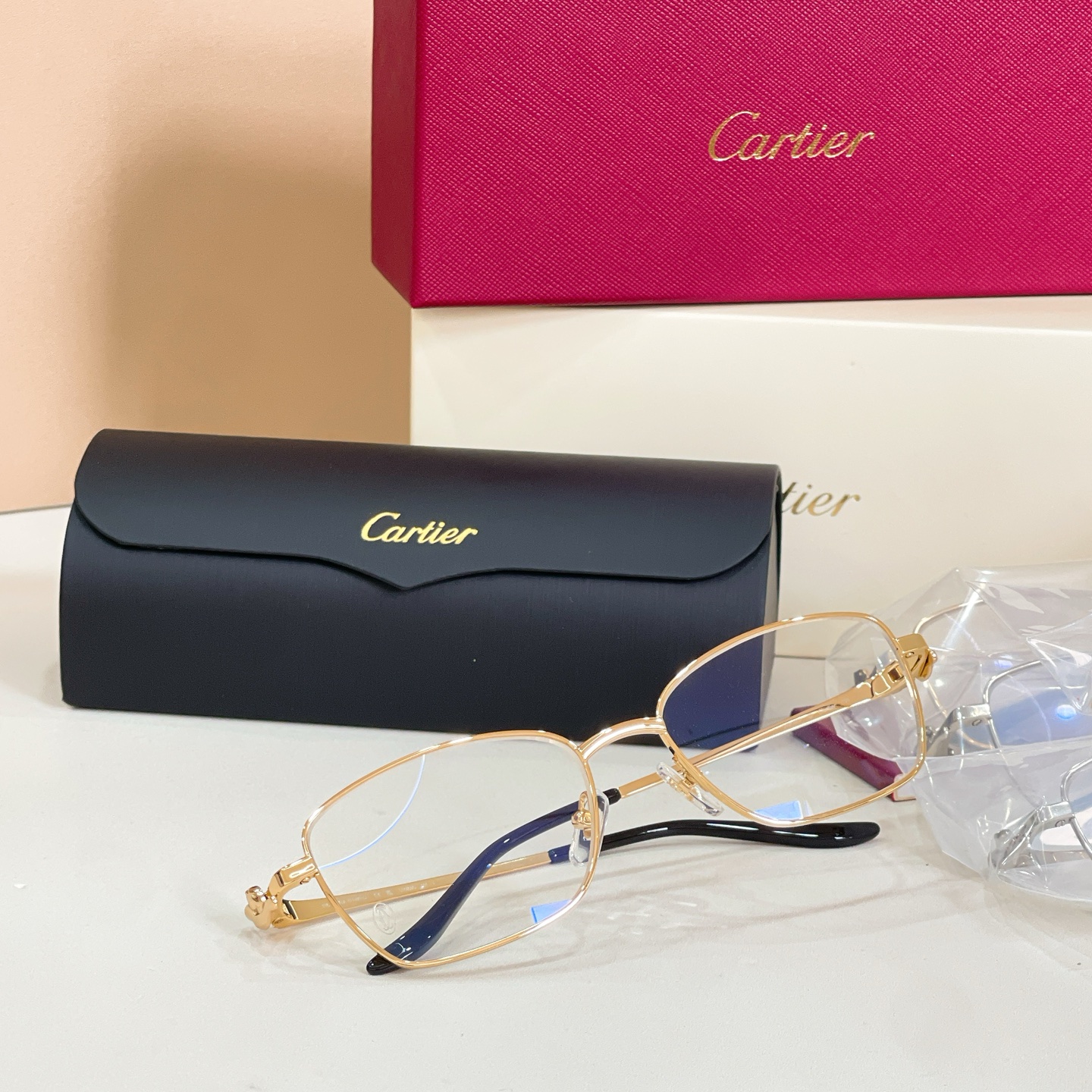 Cartie*✨✨✨MODEL：CT0600O✨✨✨SIZE: 135✨✨✨高版本～～