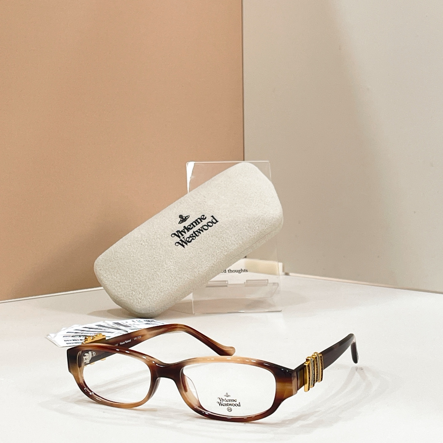 Vivienne Westwood✨✨✨MODEL：VW-7032✨✨✨SIZE：52口16-140✨✨