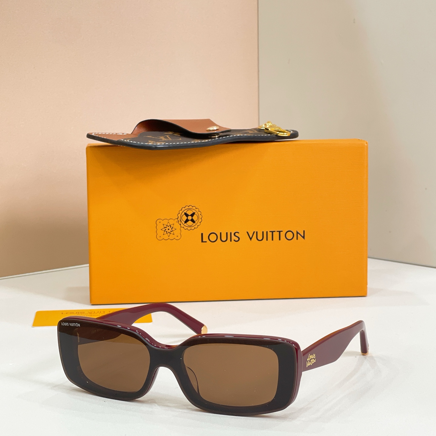 LOUIS VUITTO*✨✨✨MODEL：Z3165U✨✨✨ SIZE：144口0-145✨✨✨