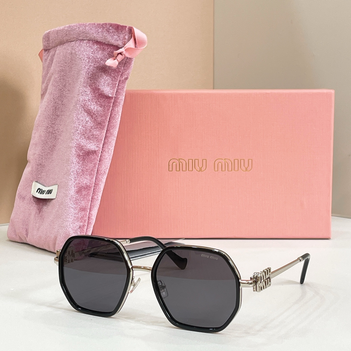 MIU M*🎀🎀🎀MODEL: MU 781ZS🎀🎀🎀SIZE：56口19-145🎀🎀🎀