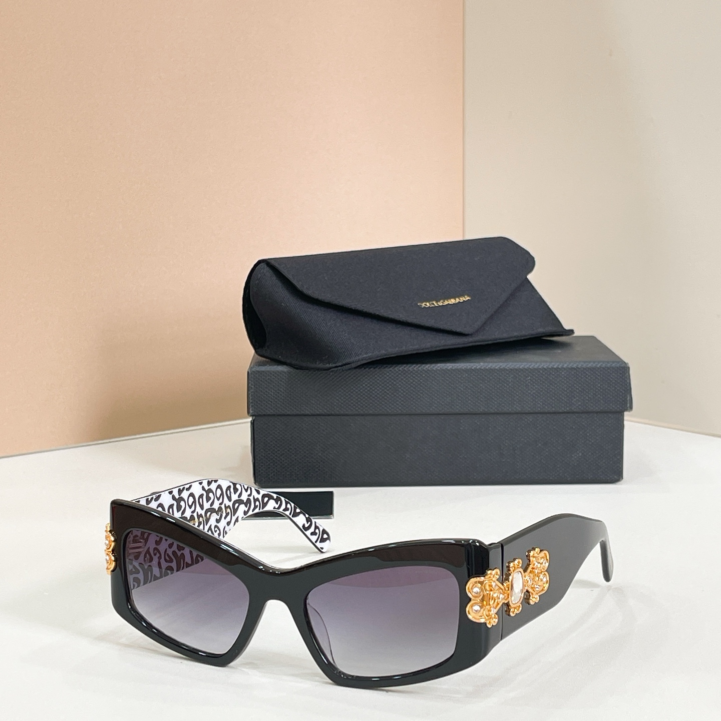 DOLCE & GABBAN*🌟🌟🌟MODEL：DG4524B🌟🌟🌟SIZE：55口20-142🌟🌟🌟