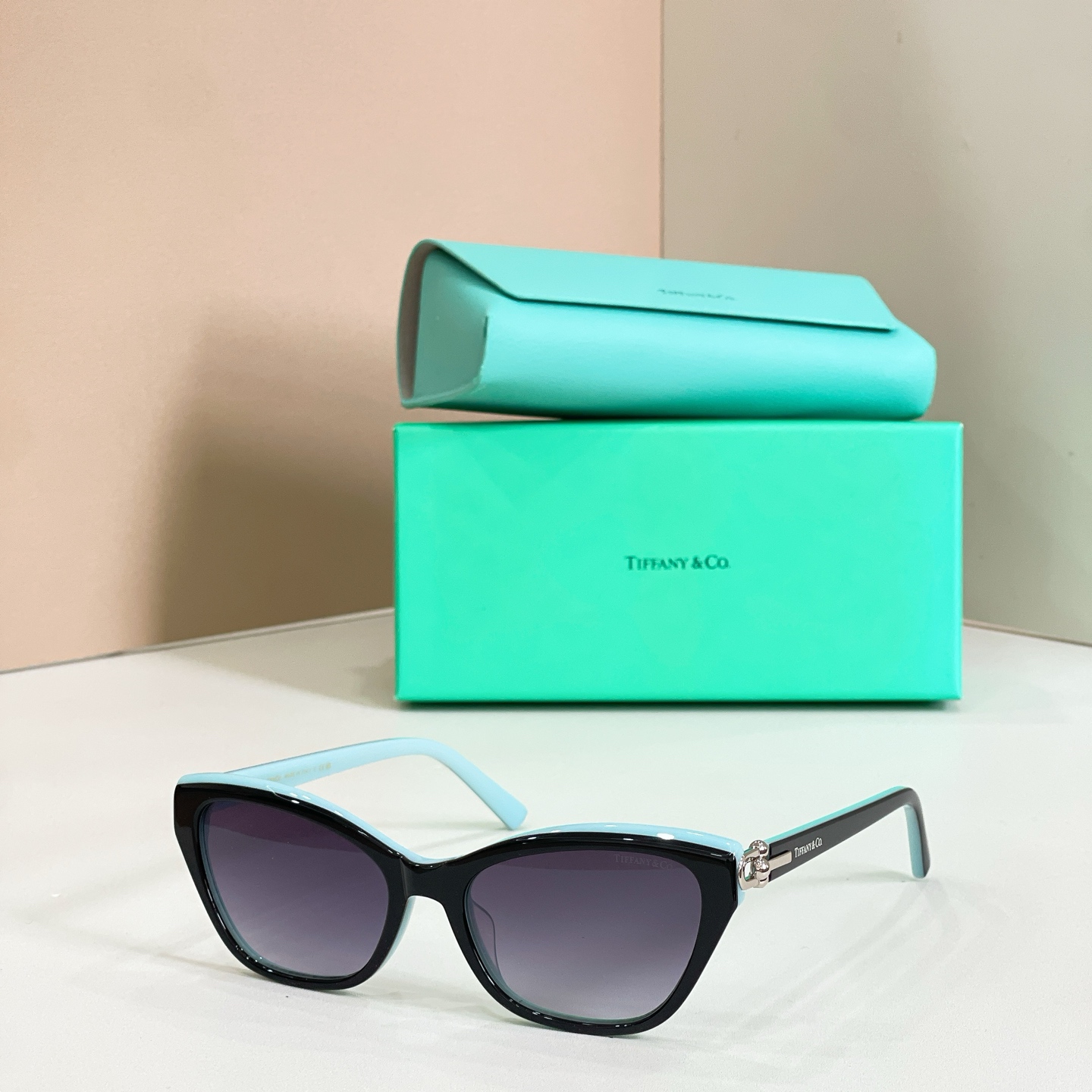 TIFFANY&Co.✨✨✨MODEL：TF 5035✨✨✨ SIZE：55口18-143✨✨✨