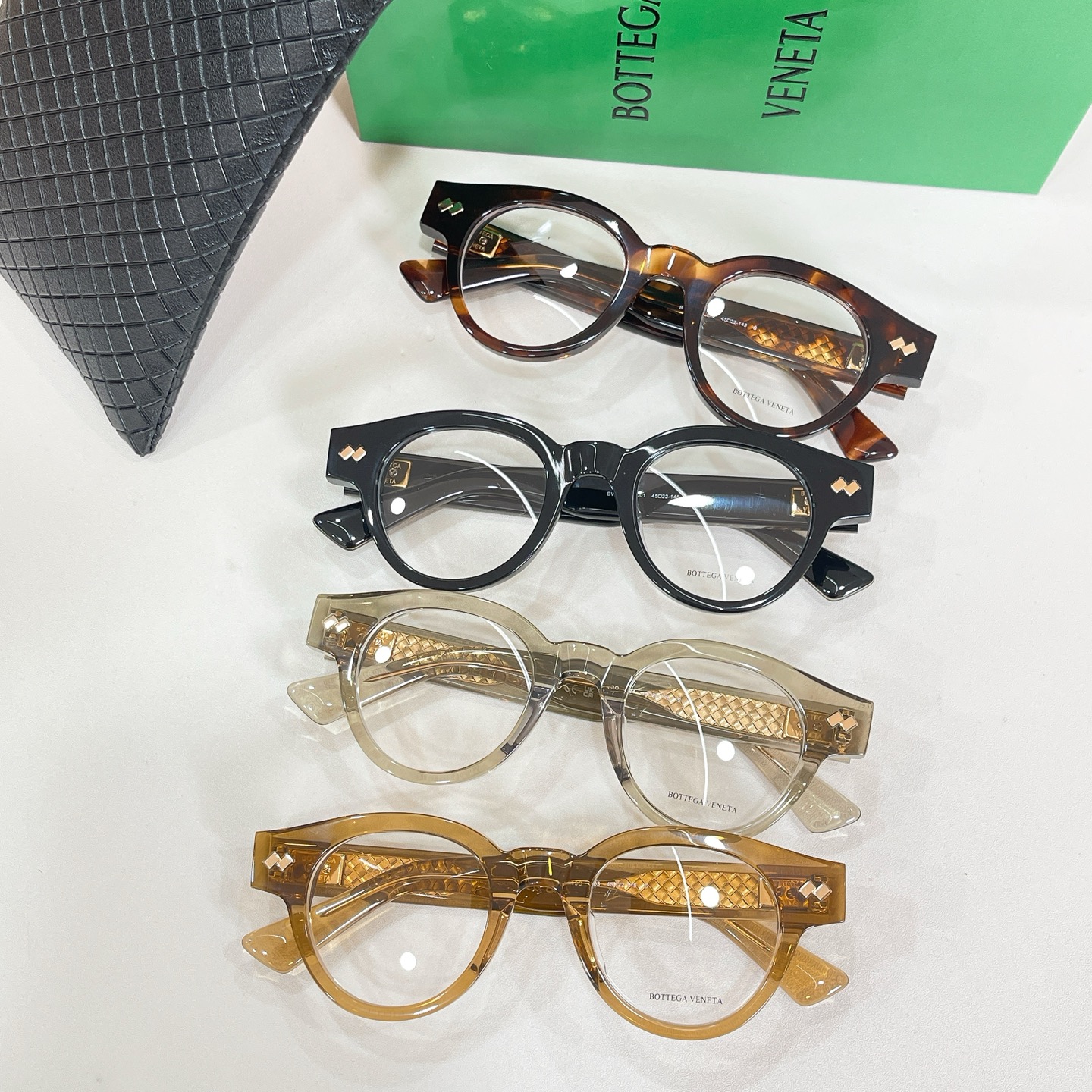 BOTTEGA VENET*🌟🌟🌟MODEL：BV 1443O🌟🌟🌟SIZE：45口22-145🌟🌟🌟