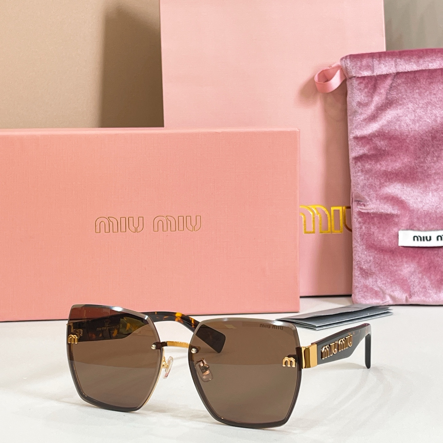 MIU M*🎀🎀🎀MODEL:MU69ZS🎀🎀🎀SIZE：62口16-145🎀🎀🎀