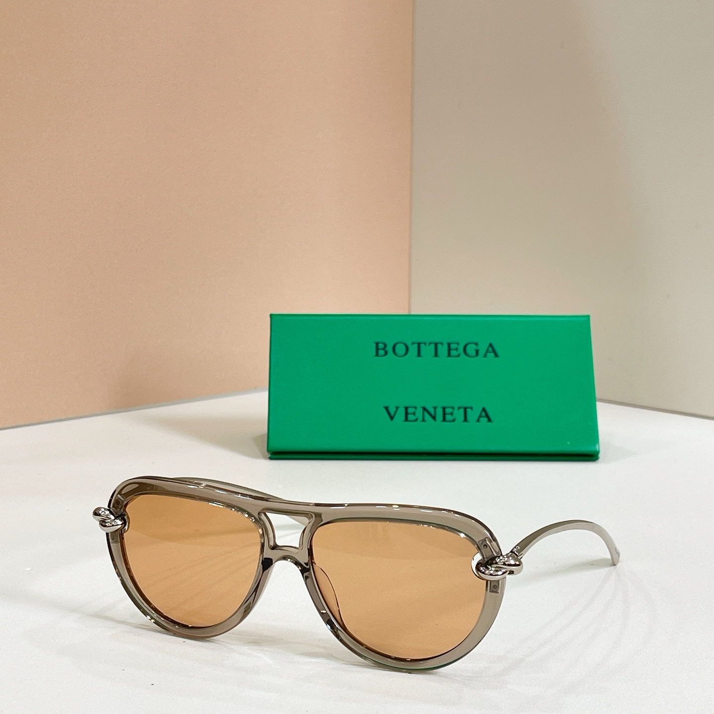 BOTTEGA VENET*🌟🌟🌟MODEL：BV1418S 🌟🌟🌟SIZE：58口15-145🌟🌟🌟