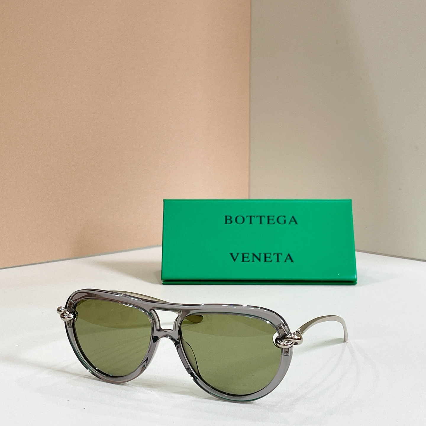 BOTTEGA VENET*🌟🌟🌟MODEL：BV1418S 🌟🌟🌟SIZE：58口15-145🌟🌟🌟
