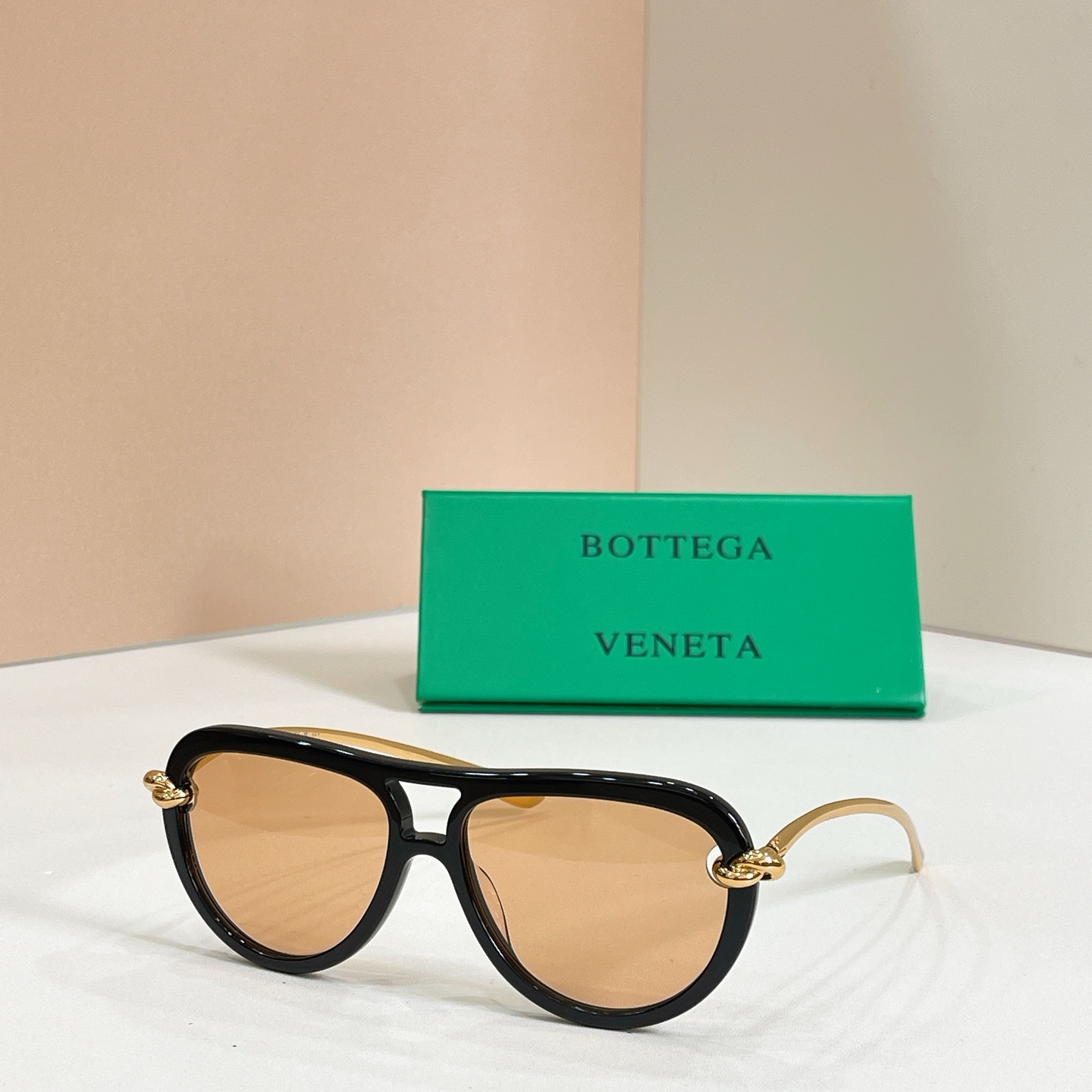 BOTTEGA VENET*🌟🌟🌟MODEL：BV1418S 🌟🌟🌟SIZE：58口15-145🌟🌟🌟
