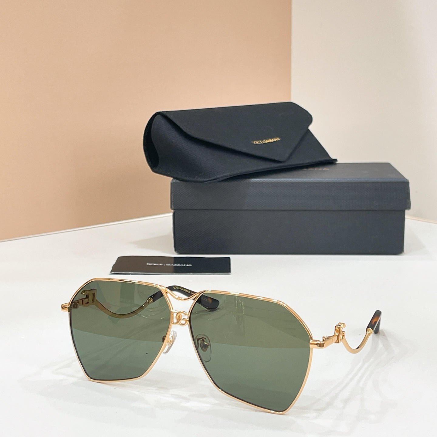 DOLCE & GABBAN*🌟🌟🌟MODEL：DG2326🌟🌟🌟SIZE：62口10-145🌟🌟🌟