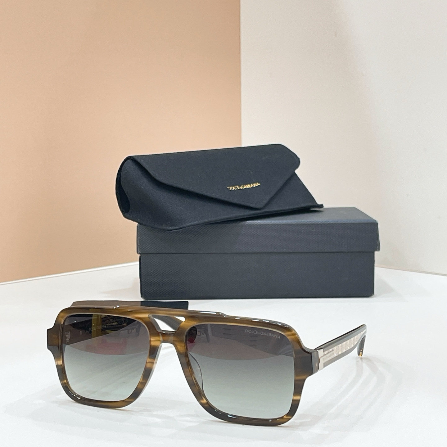 DOLCE & GABBAN*🌟🌟🌟MODEL：DG 4544🌟🌟🌟SIZE：56口18-140🌟🌟🌟
