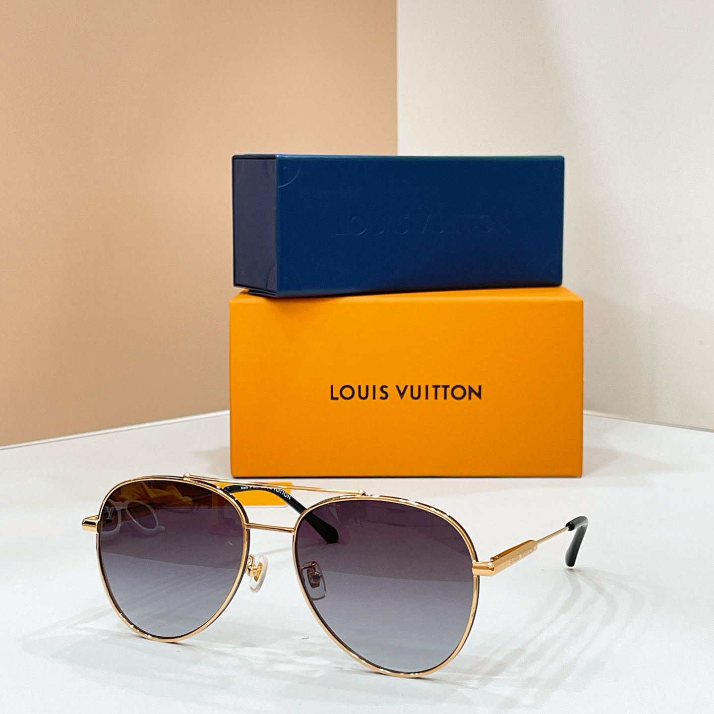 LOUIS VUITTO*✨✨✨MODEL：Z40192W✨✨✨ SIZE：59口18-145✨✨✨