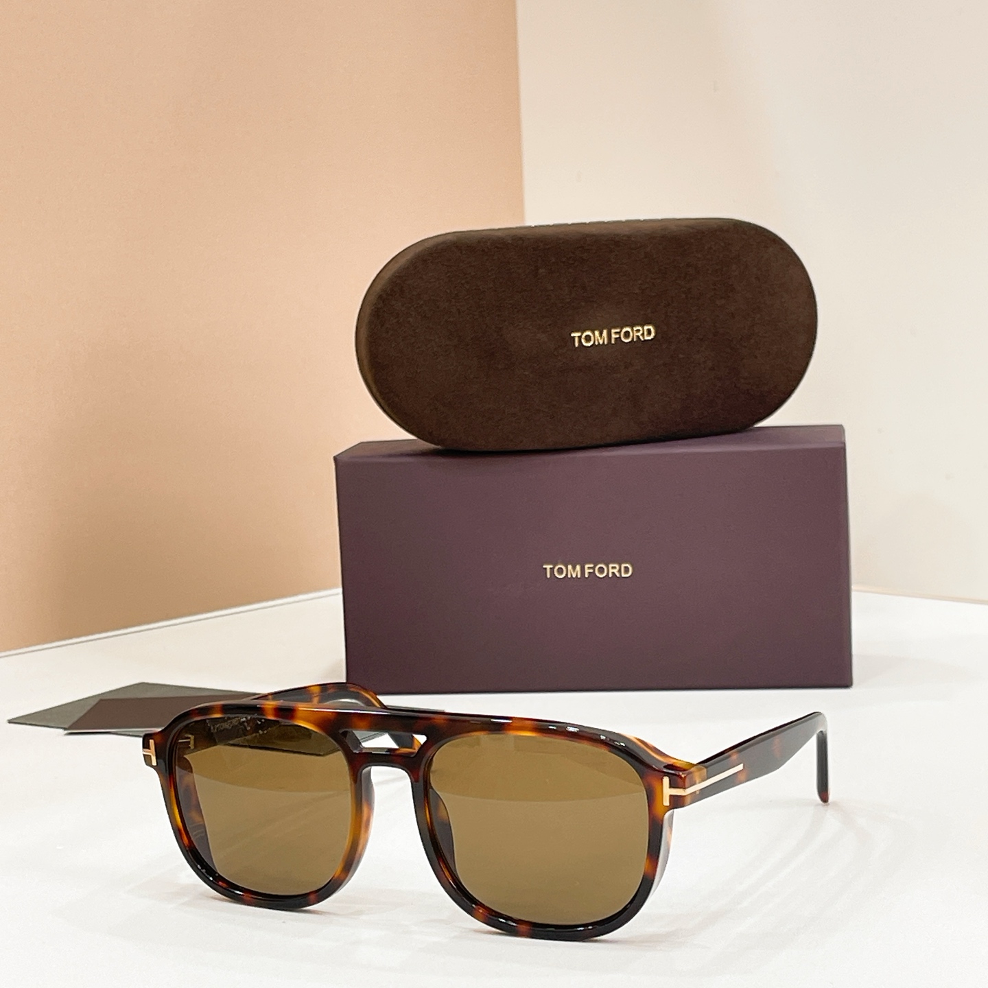 TOM FORD Sunglasses Acetate Square Tortoiseshell