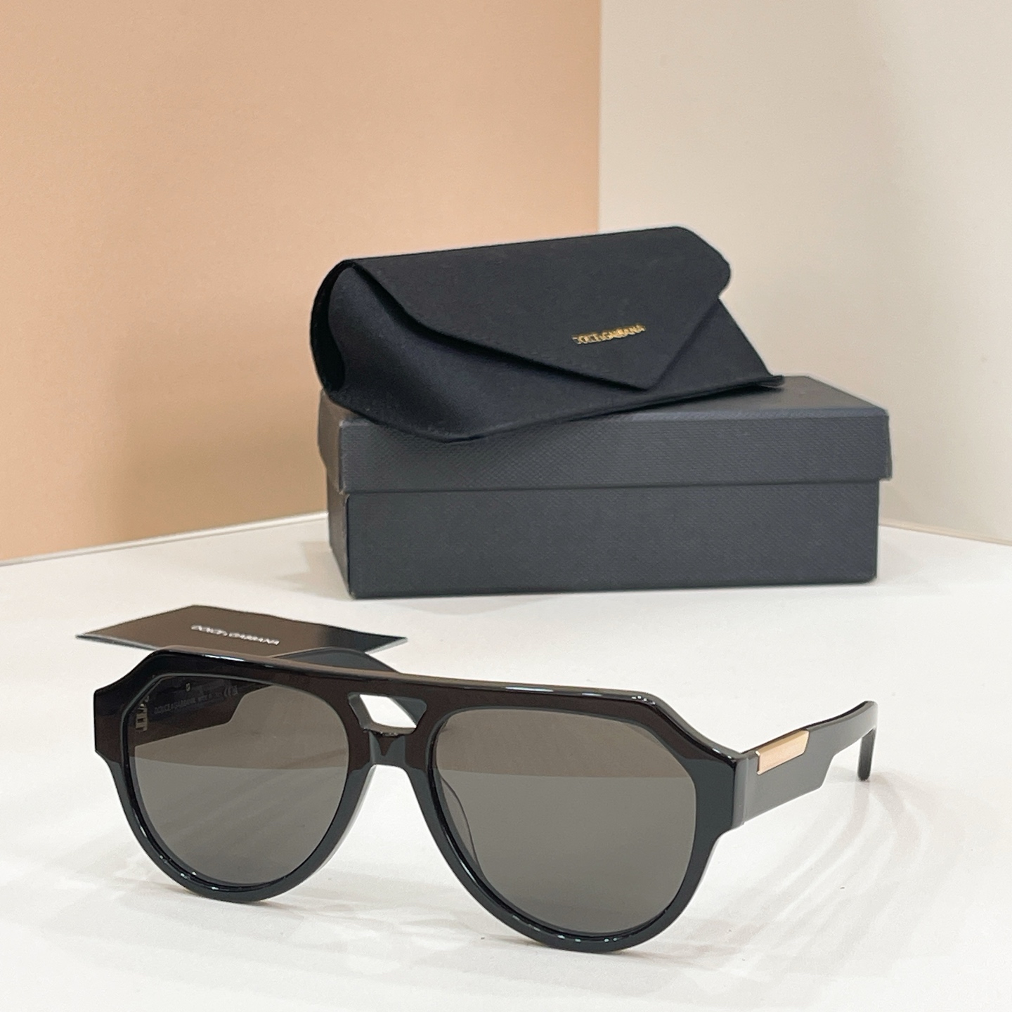 DOLCE & GABBAN*🌟🌟🌟MODEL：DG4466🌟🌟🌟SIZE：56口18-145🌟🌟🌟