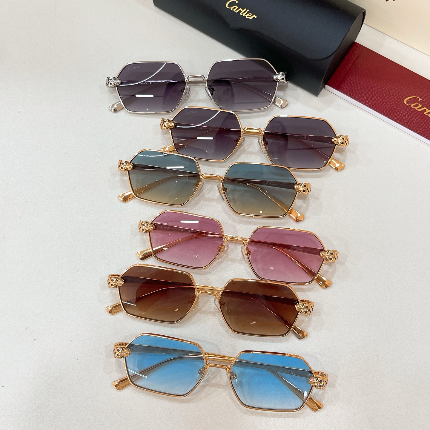 Cartie*✨✨✨MODEL：CT0932S✨✨✨SIZE: 143✨✨✨