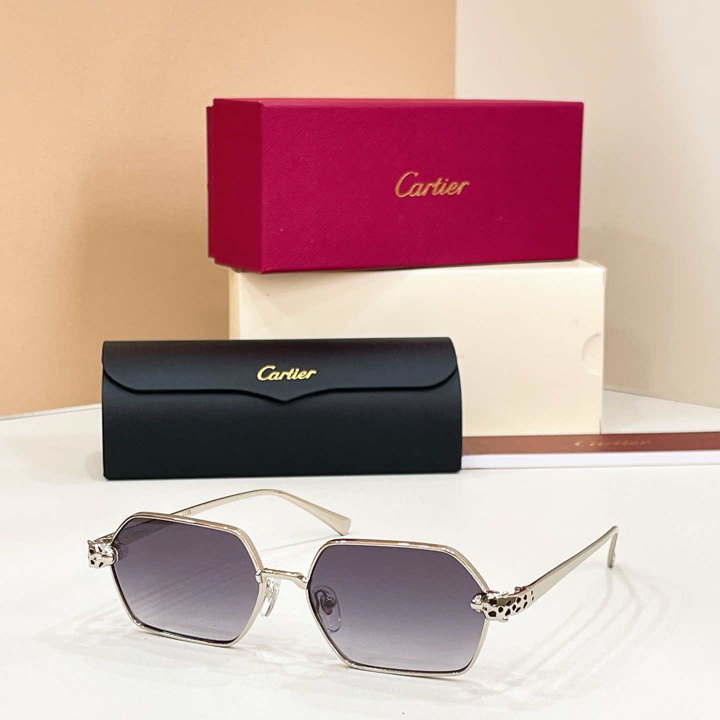 Cartie*✨✨✨MODEL：CT0932S✨✨✨SIZE: 143✨✨✨