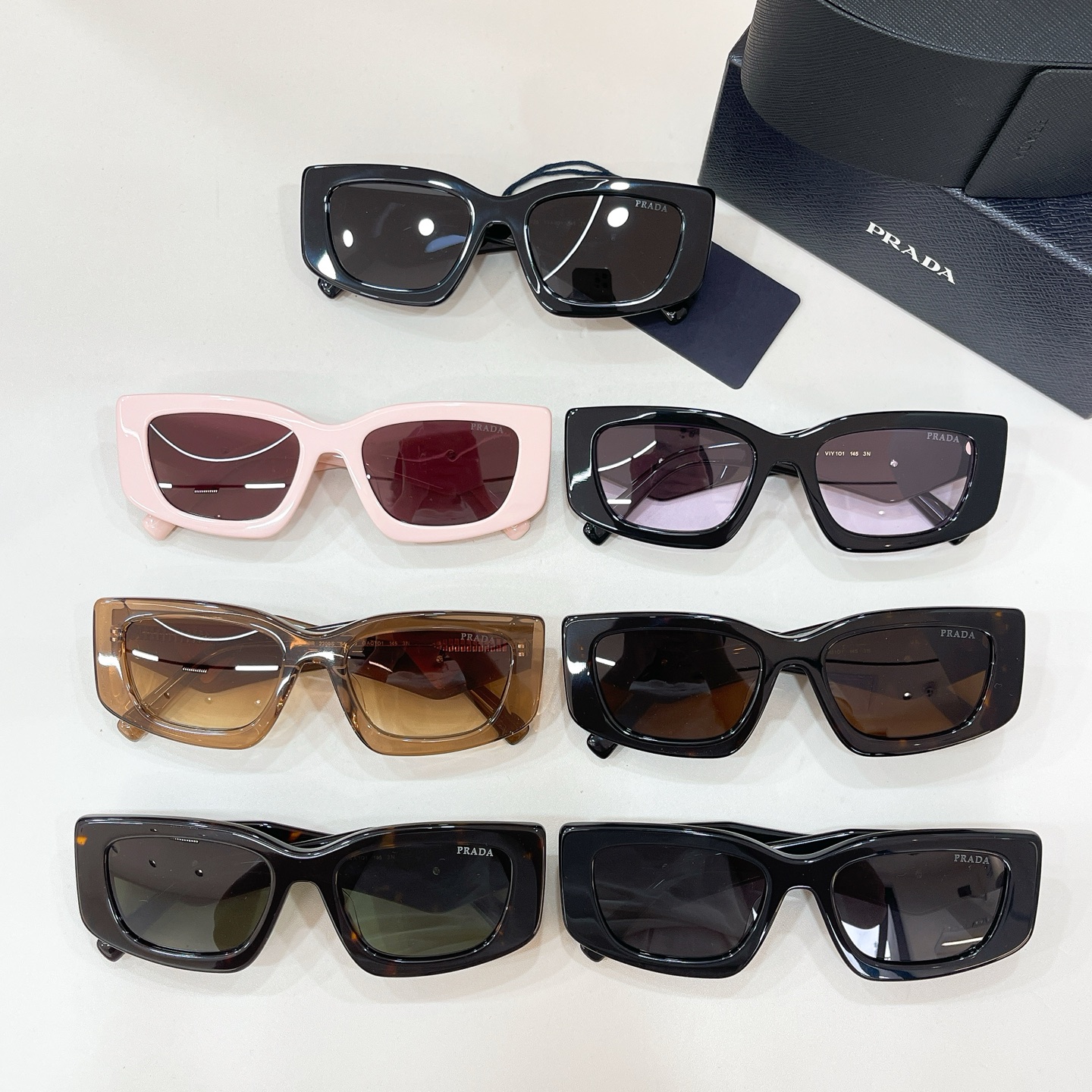 PRADA✨✨✨MODEL：PR 2200S✨✨✨SIZE：54口20-145 ✨✨✨